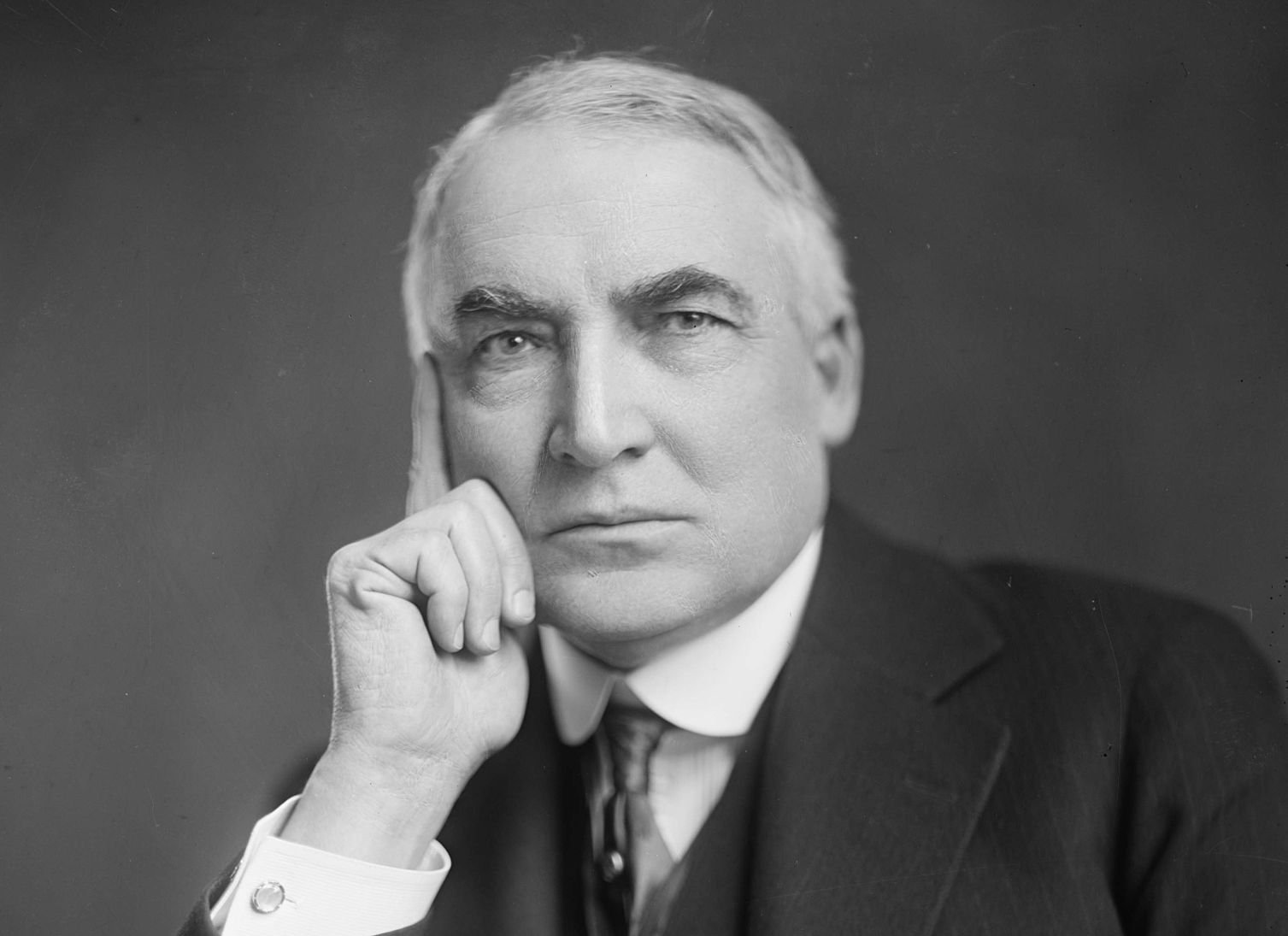A portrait of Warren Gamaliel Harding in 1920