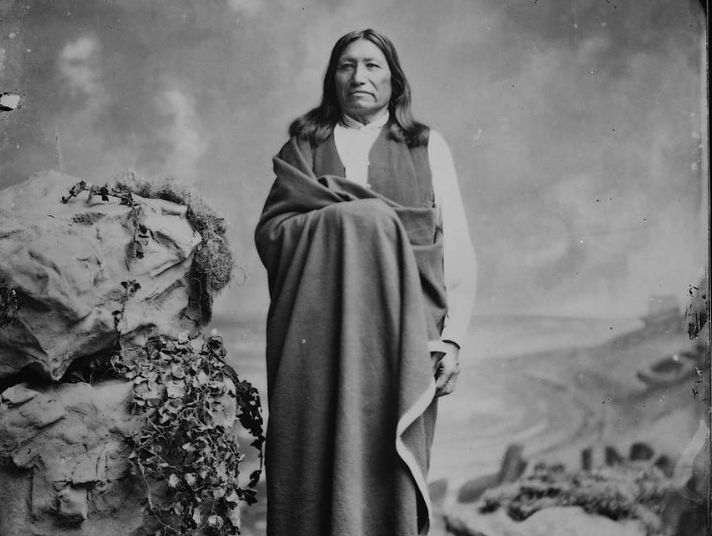 Spotted Tail, Dakota Nara