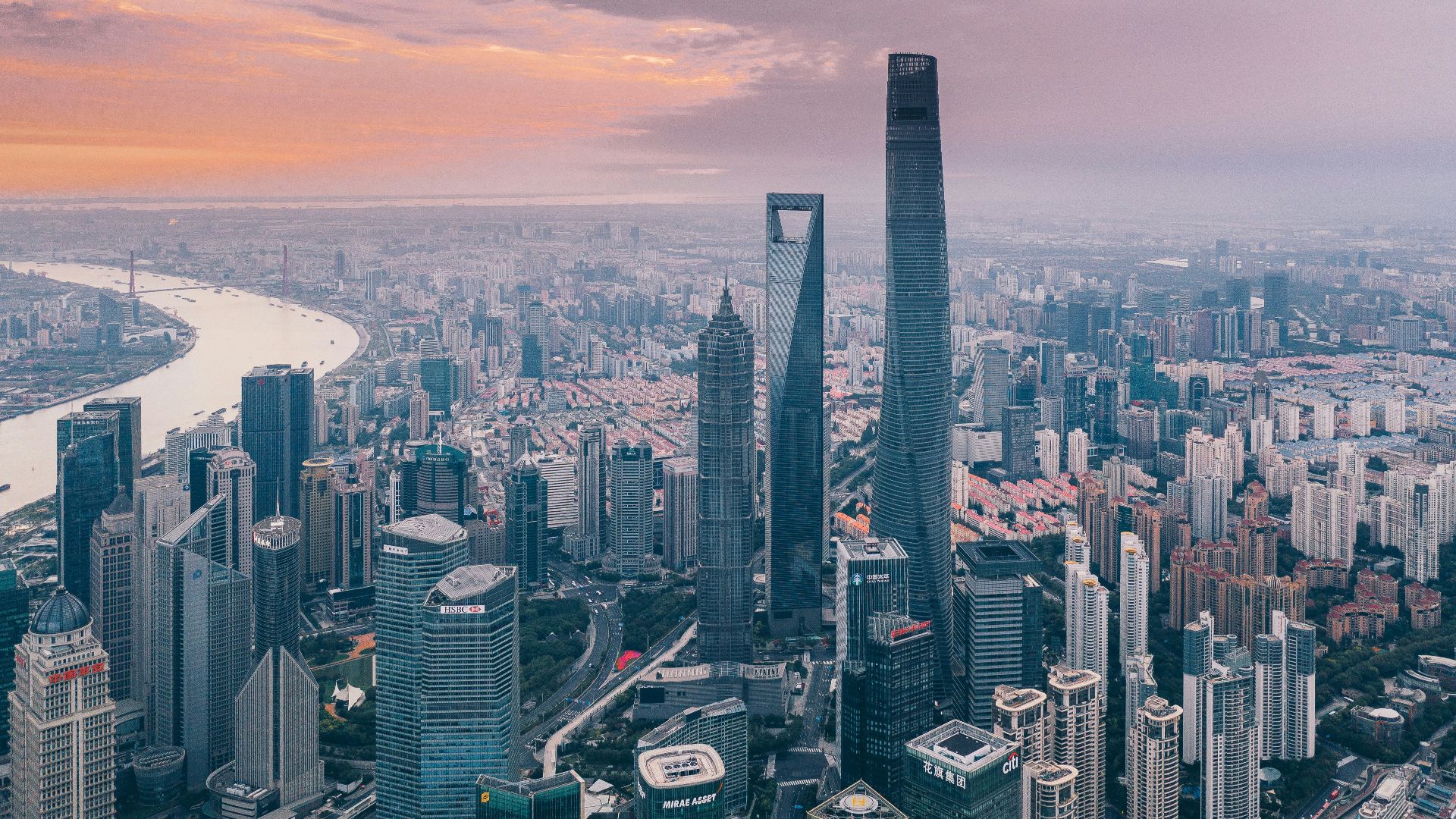 aerial photography of city buildings