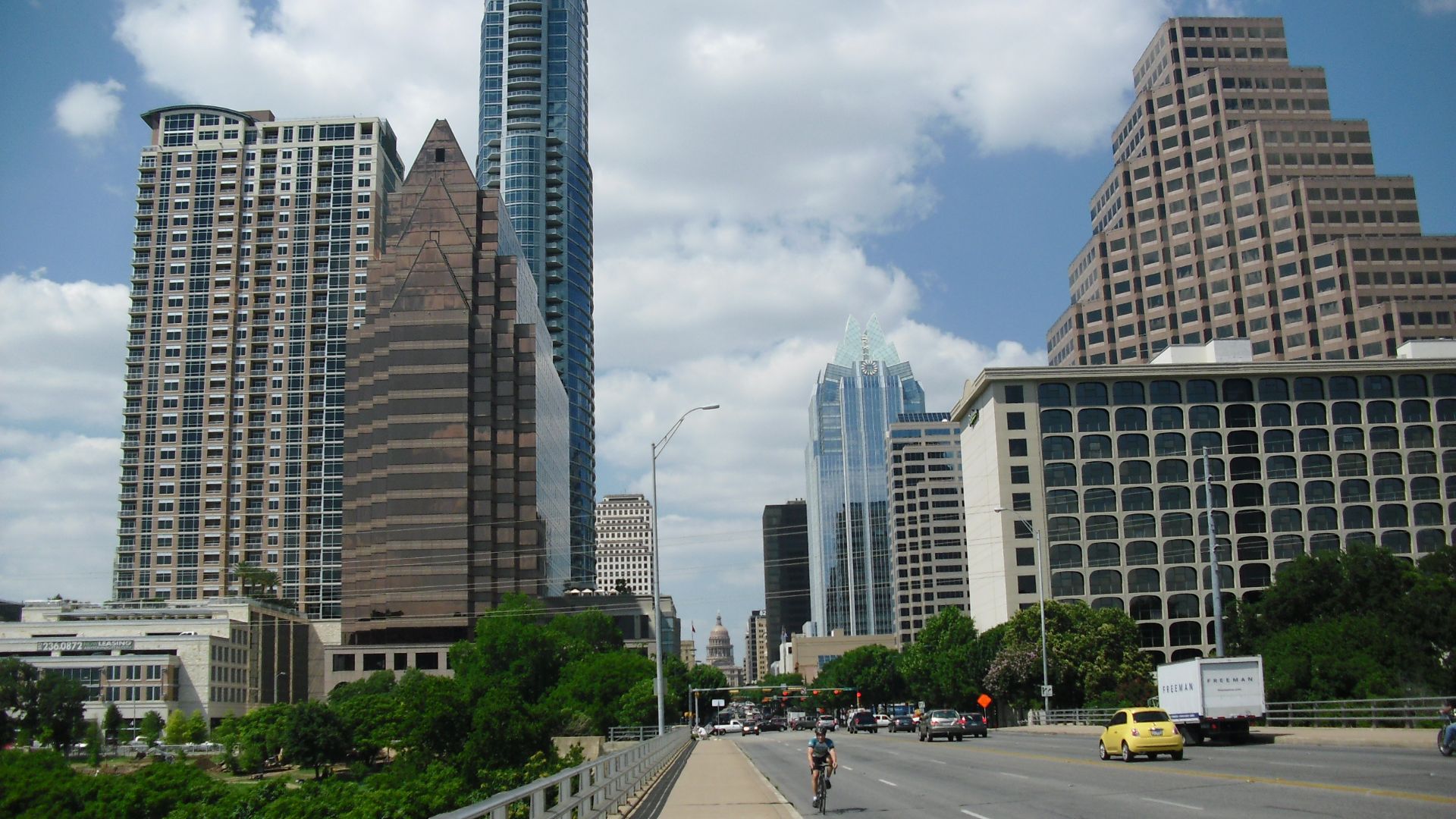 File:Biking in Congress Avenue.JPG