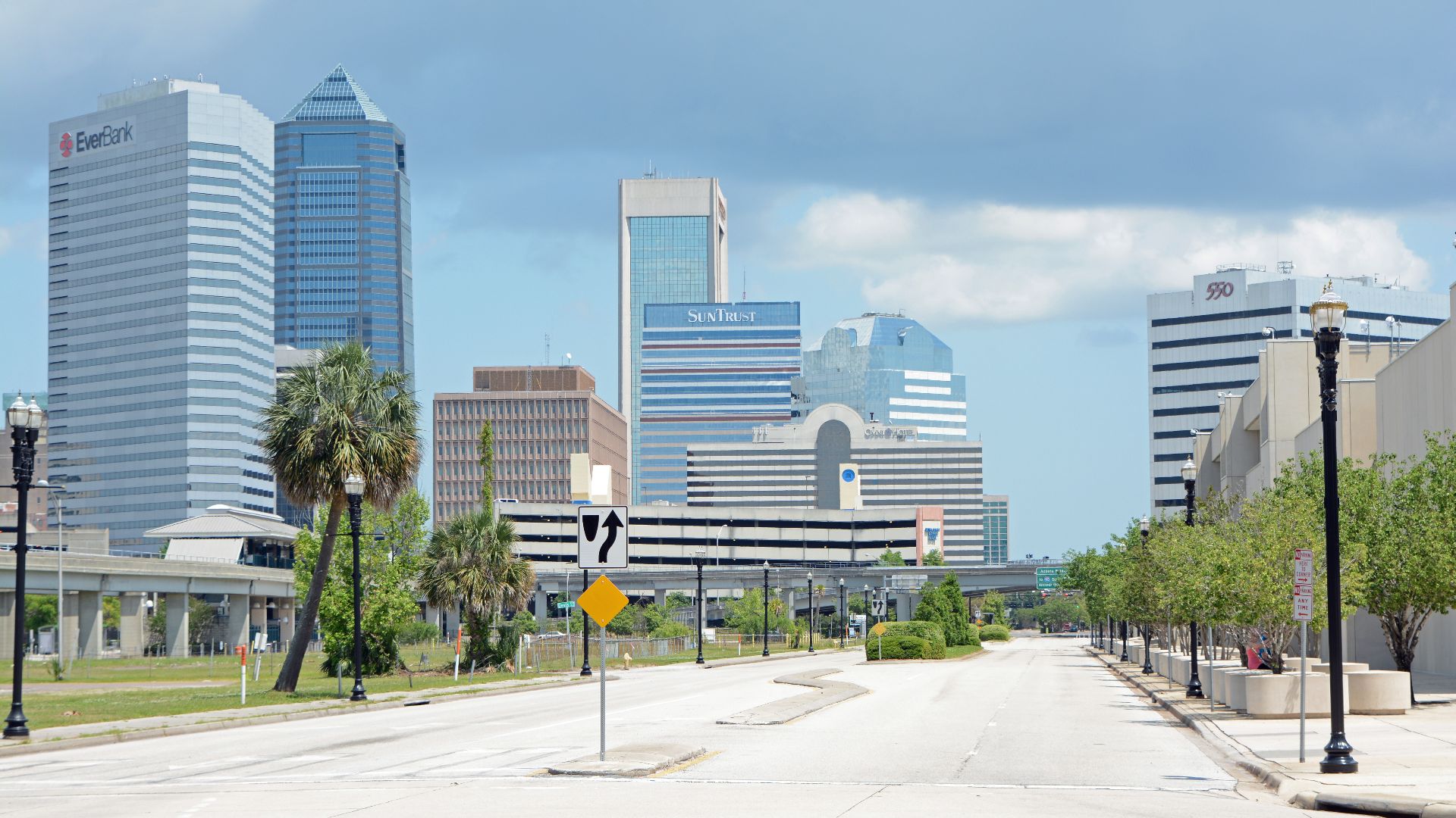 File:Downtown Jacksonville, Florida 2016.jpg