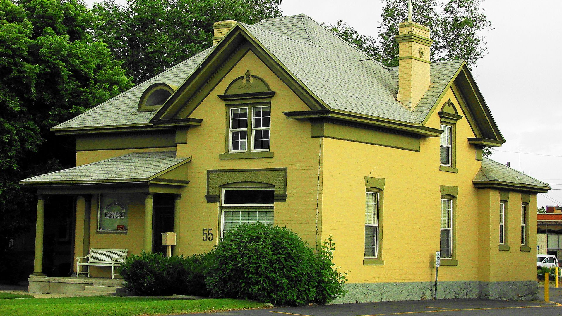 File:Historical Home at 55 West 200 North, Provo, Utah, USA.jpg