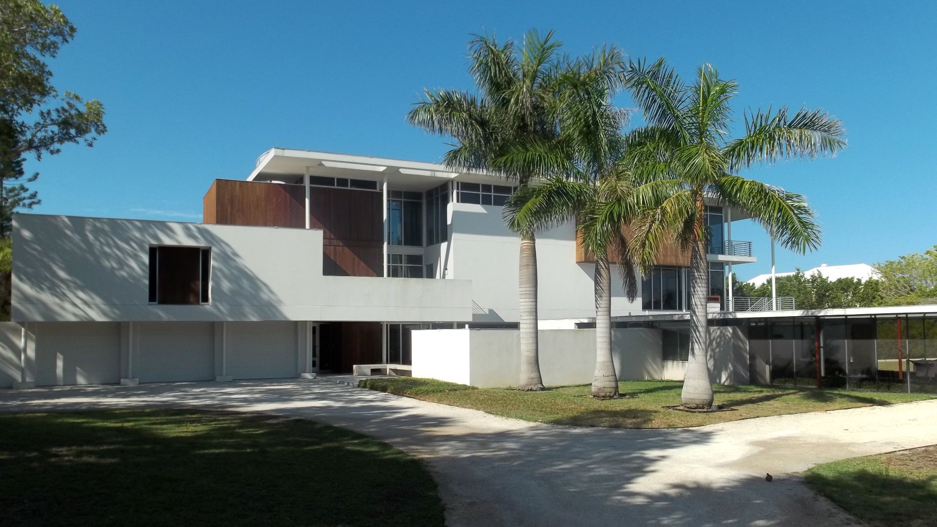 File:Sarasota FL Revere Quality House pano01.jpg
