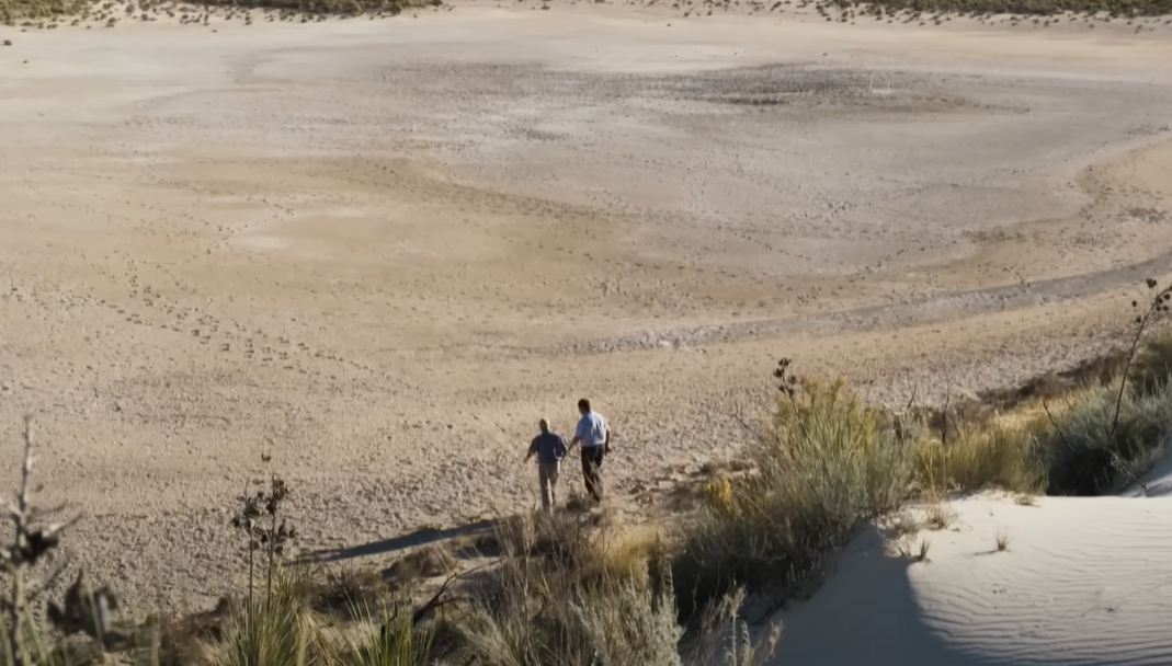 Screenshot of Ice Age Footprints (2022)