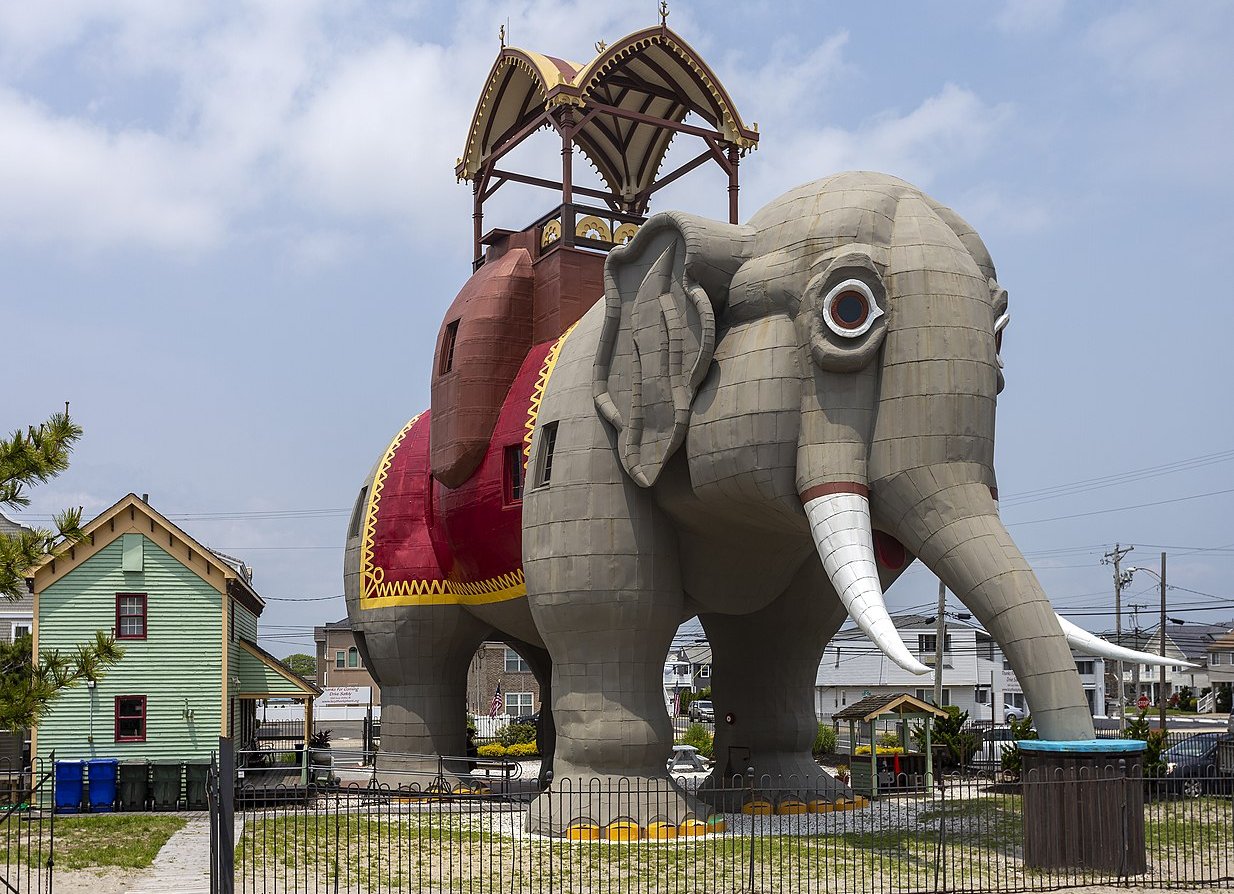 Lucy the Elephant tourist attraction, Margate, New Jersey, USA