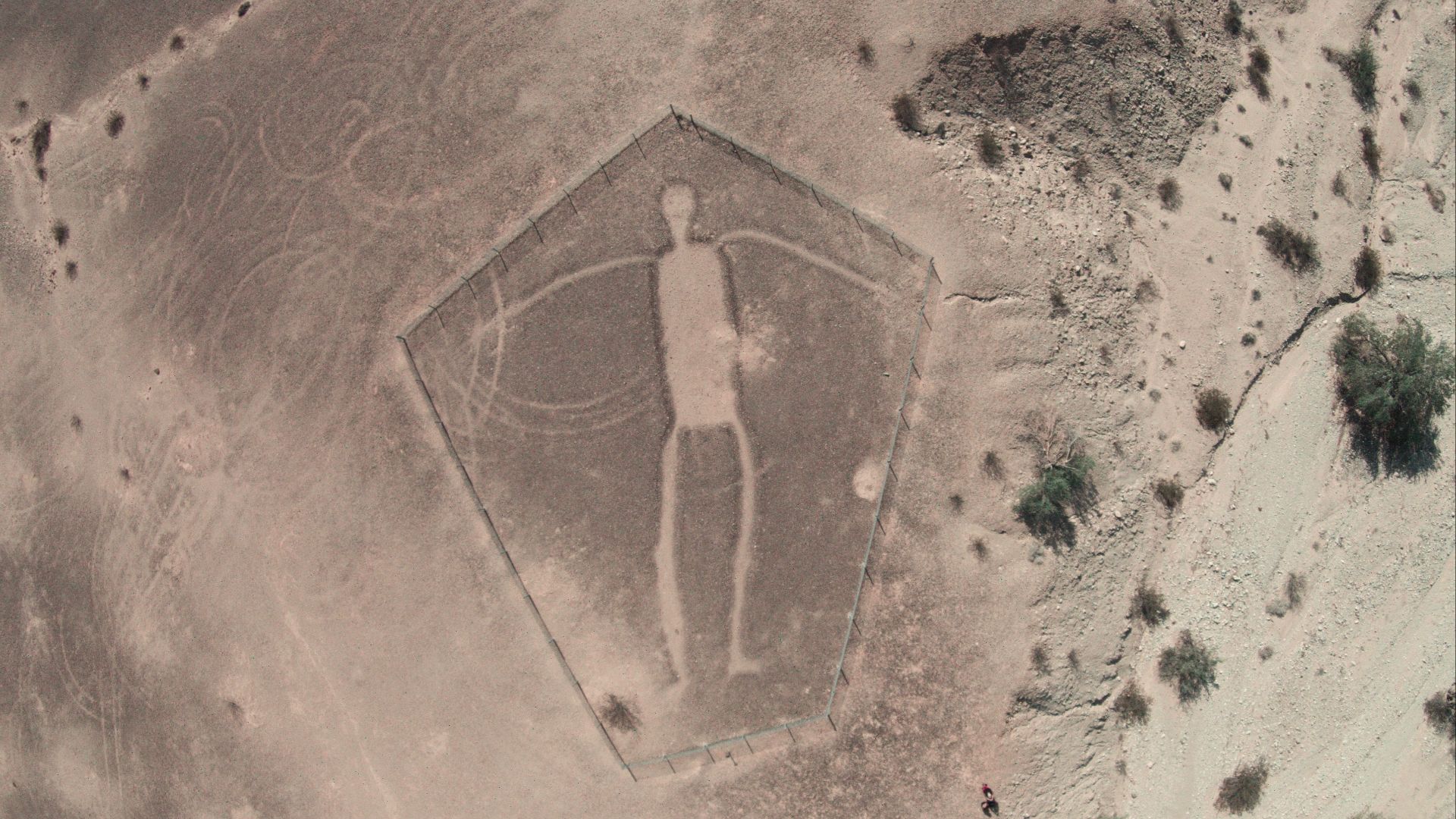 File:Blythe Intaglios - Human Figure 2.jpg