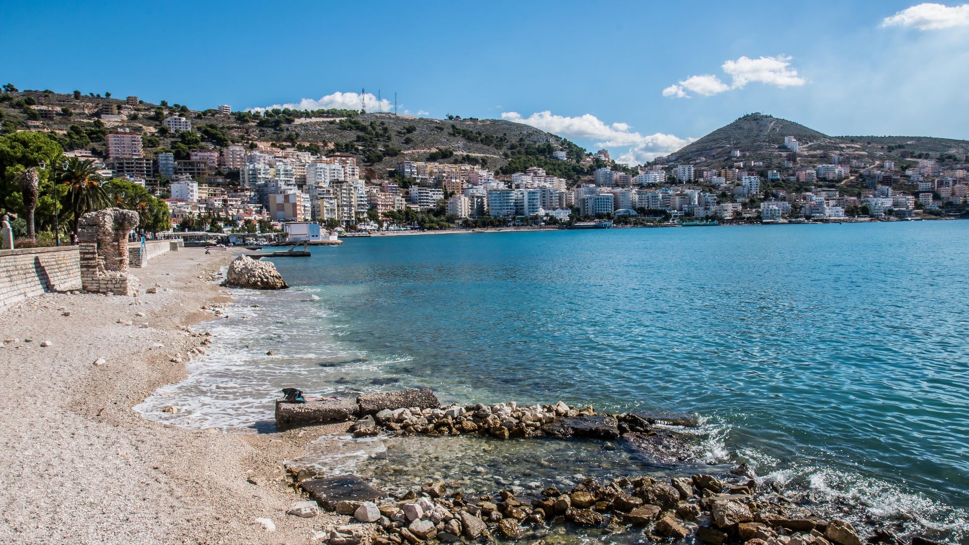 File:CIty of Saranda Albania 2016.jpg