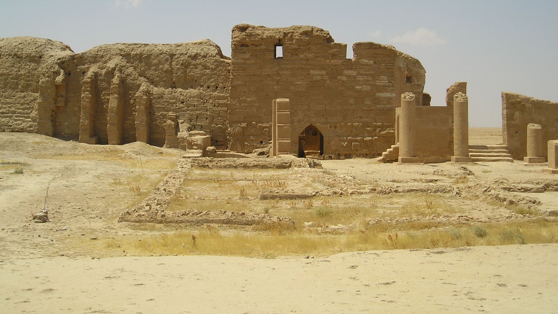 File:DuraEuropos-TempleOfBel.jpg