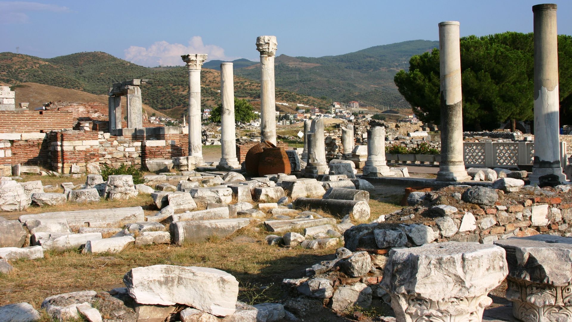 File:Saint-John in Ephesus (7).JPG
