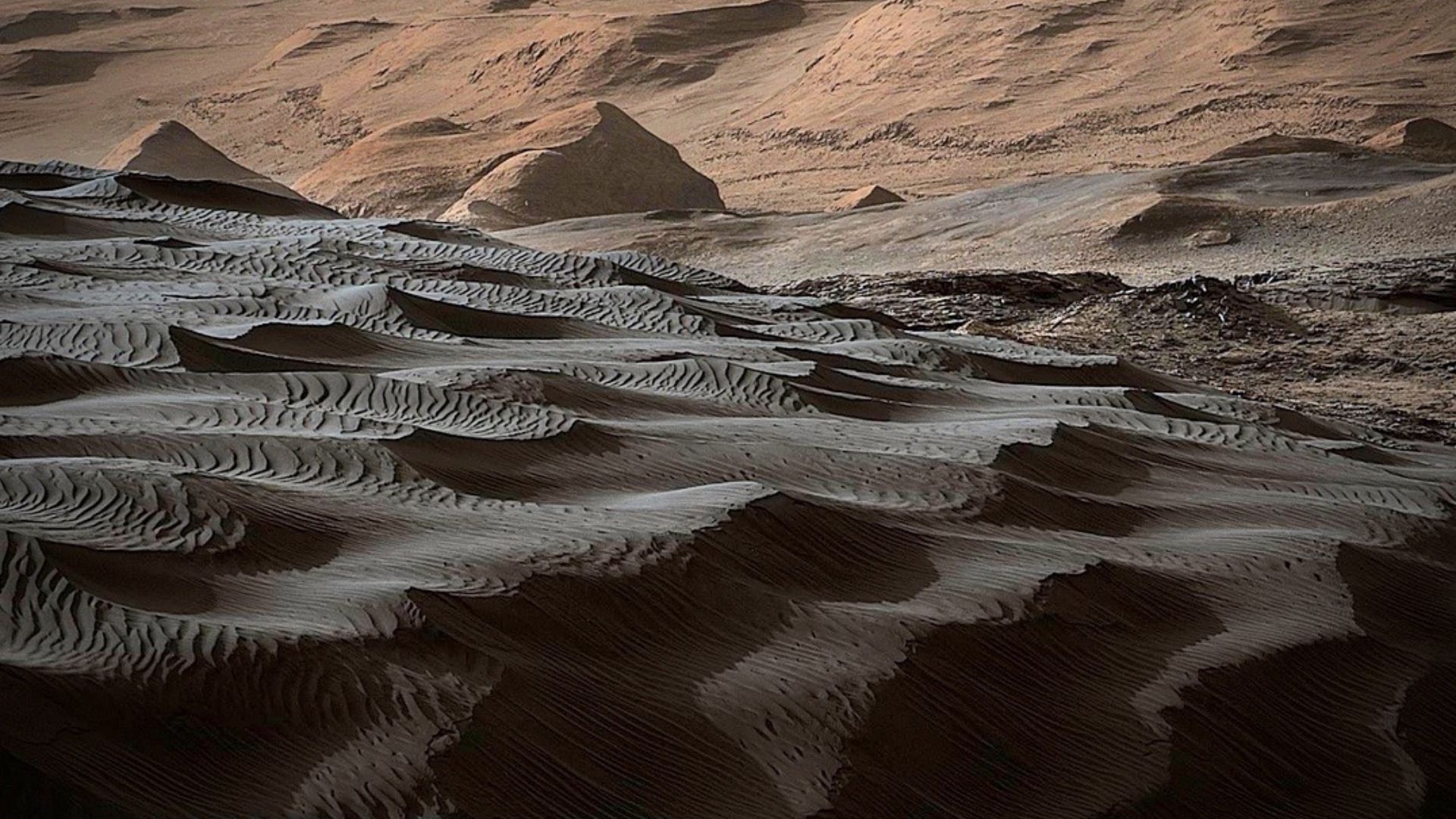 File:Namib dune, Gale Crater Mars.jpg