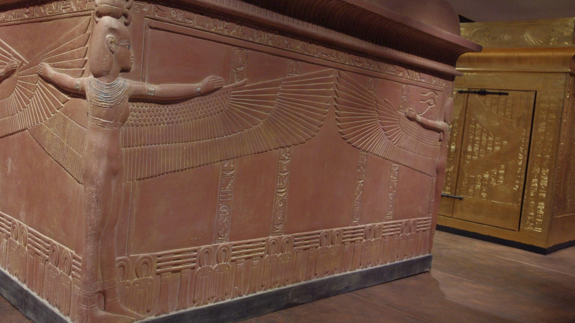 File:Toutankamon-expo 31 sarcophage.JPG