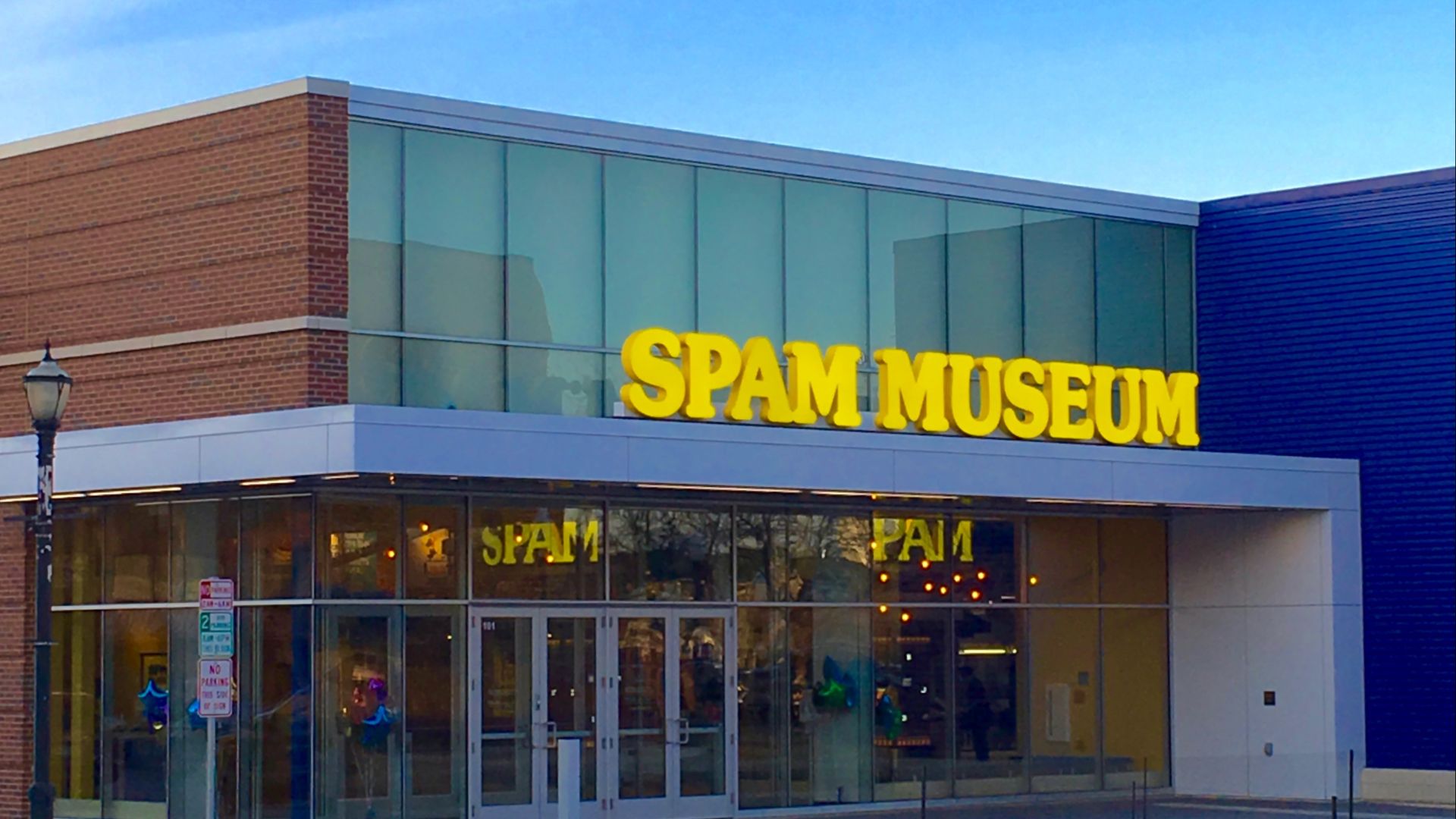 File:Spam Museum in evening.jpg
