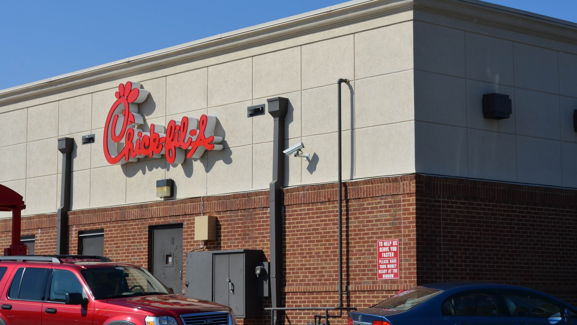 File:Chick-fil-A (6965915403).jpg
