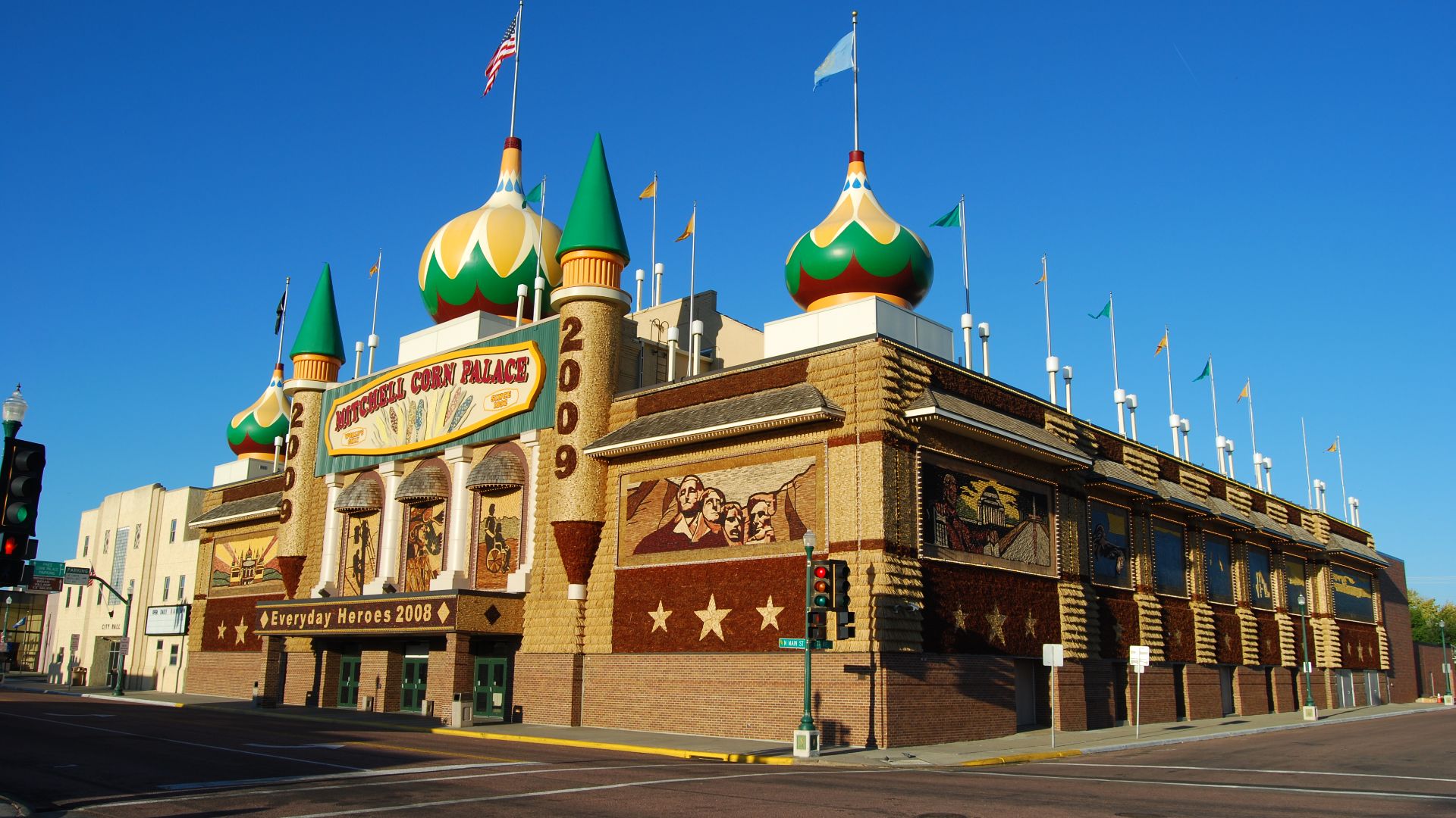 File:CornPalace2008.jpg