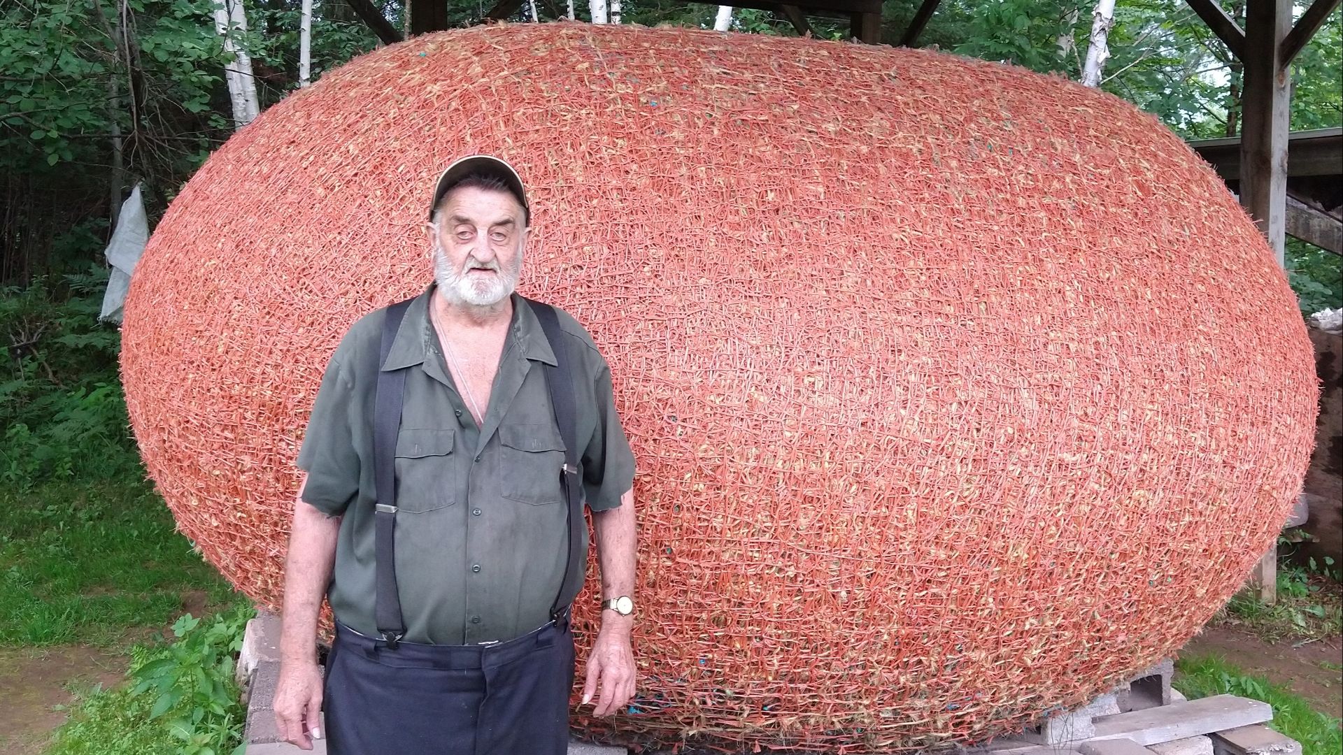 File:James Frank Kotera and twine July 2022.jpg