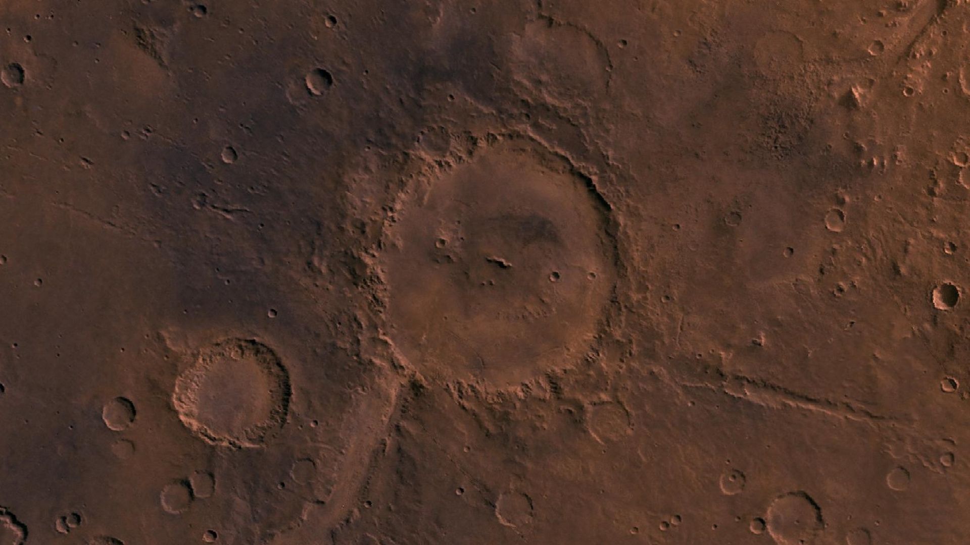 File:Cratère Holden.jpg