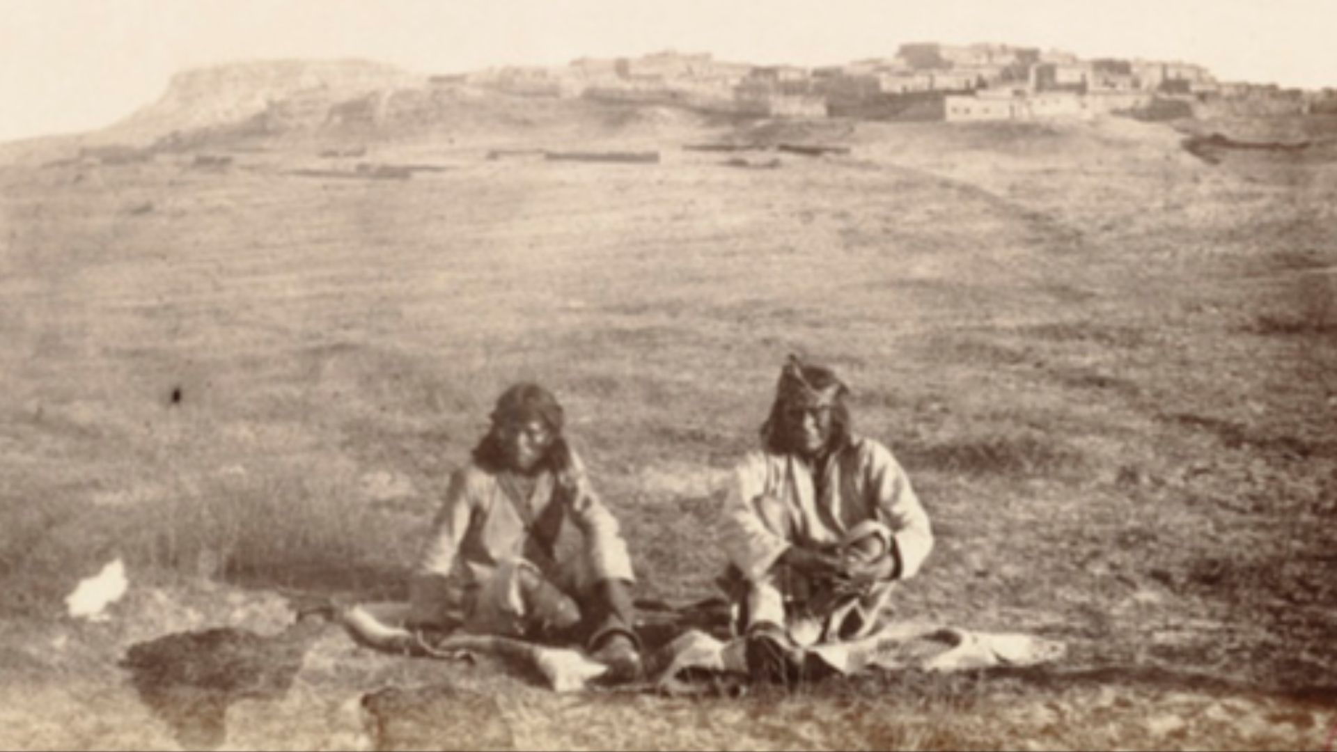 File:Ancient Pueblo Town of Zuni, Western New Mexico (cropped).jpg