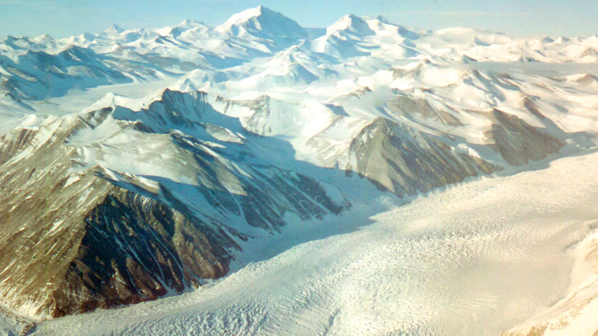 File:Dugdale and Murray Glacier - Antarctica.jpg