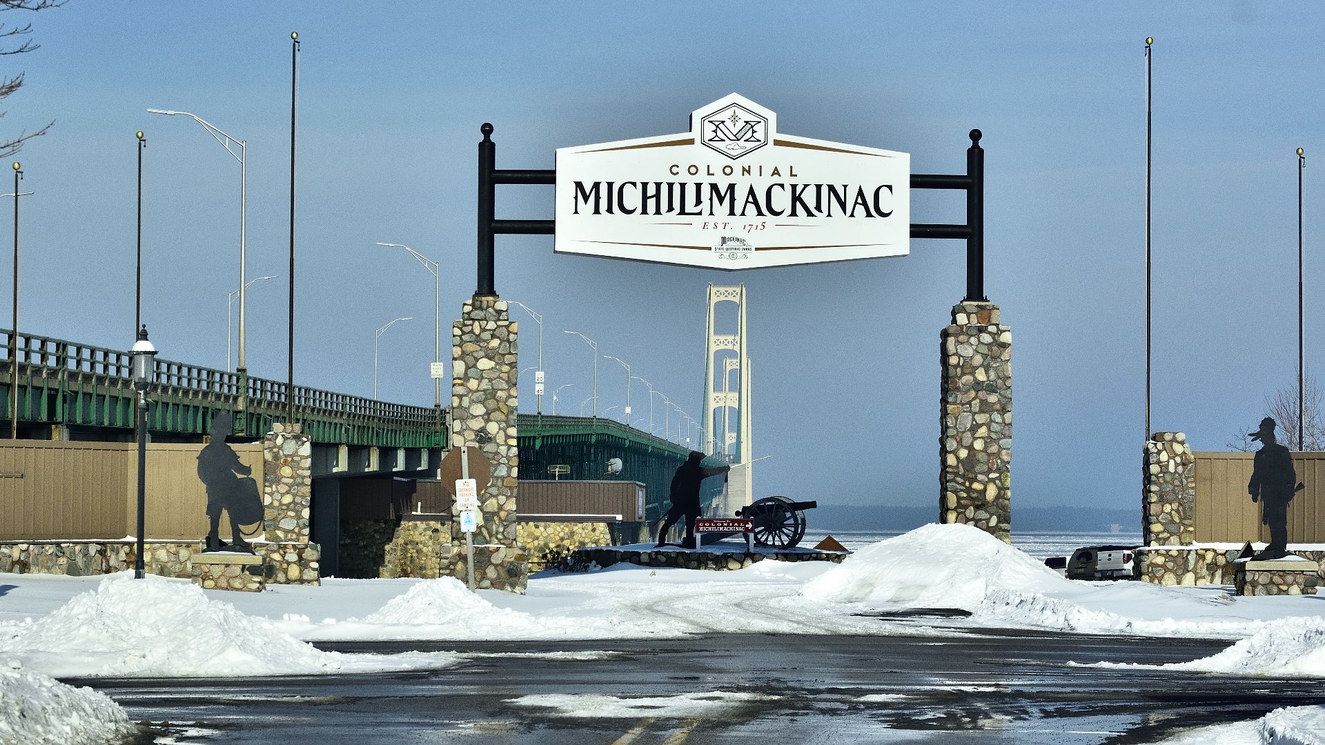 File:Fort Michilimackinac Michigan.jpg