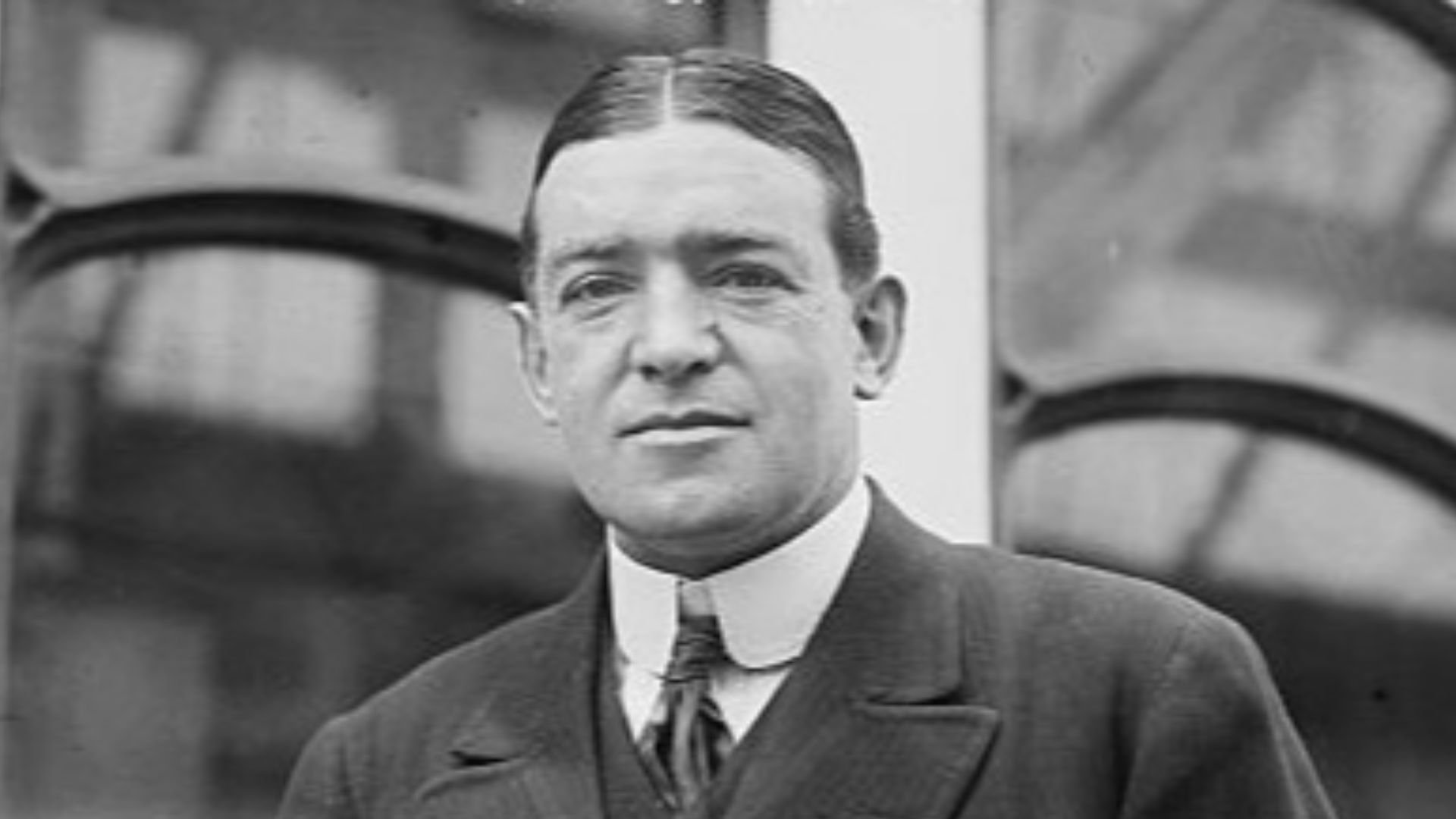 File:Ernest Henry Shackleton.jpg