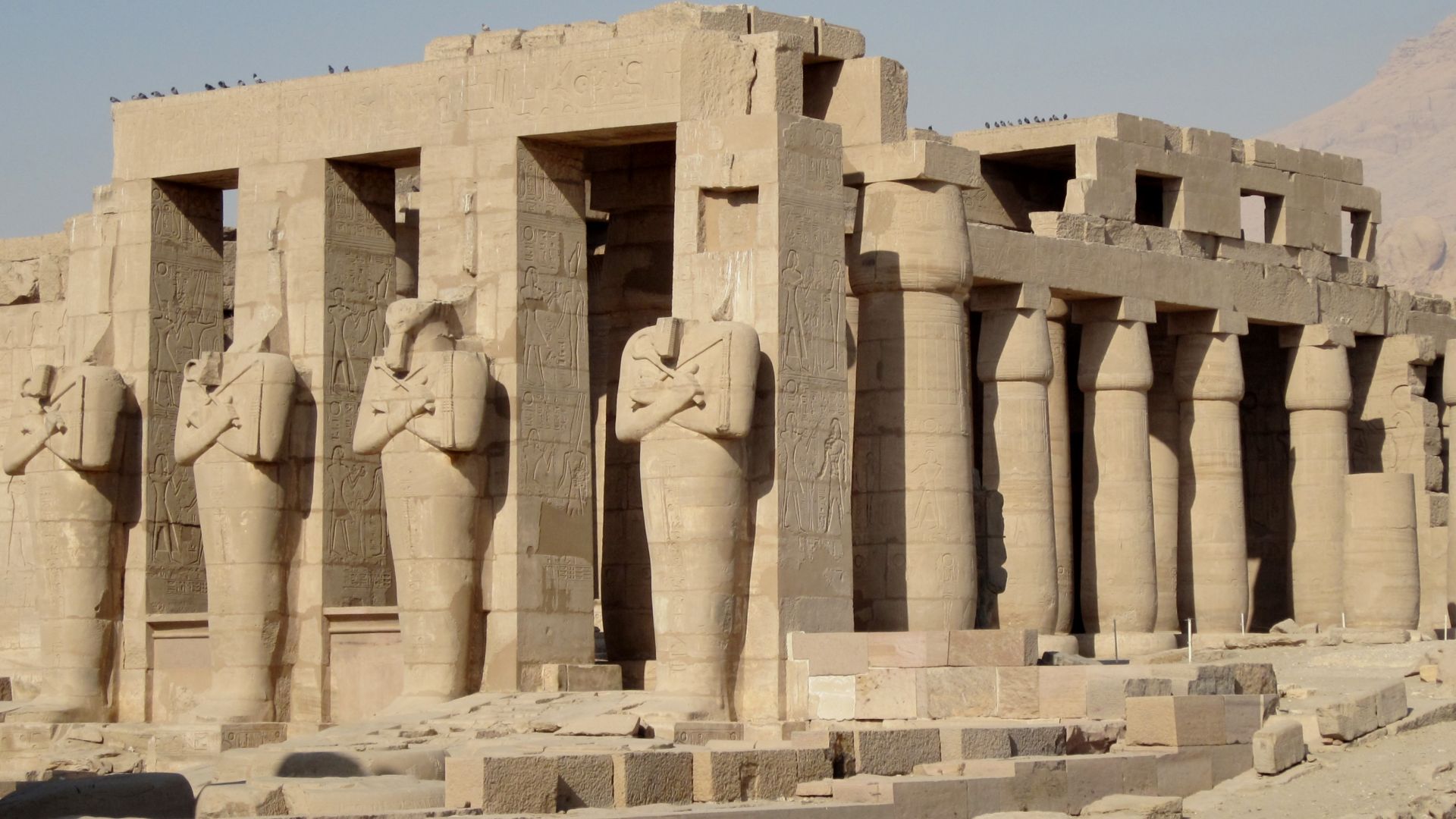 File:Ramesseum 07.JPG