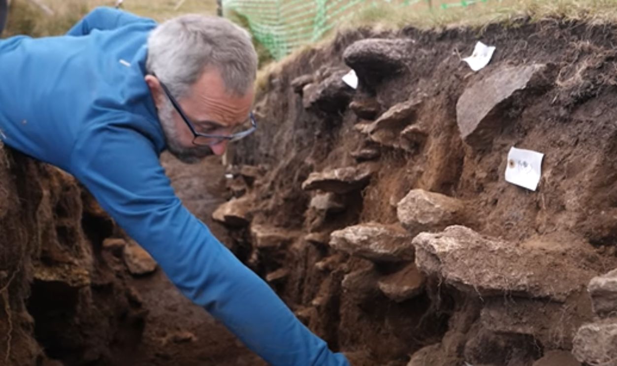 Neolithic Clues Hid Right Under Everyone’s Noses