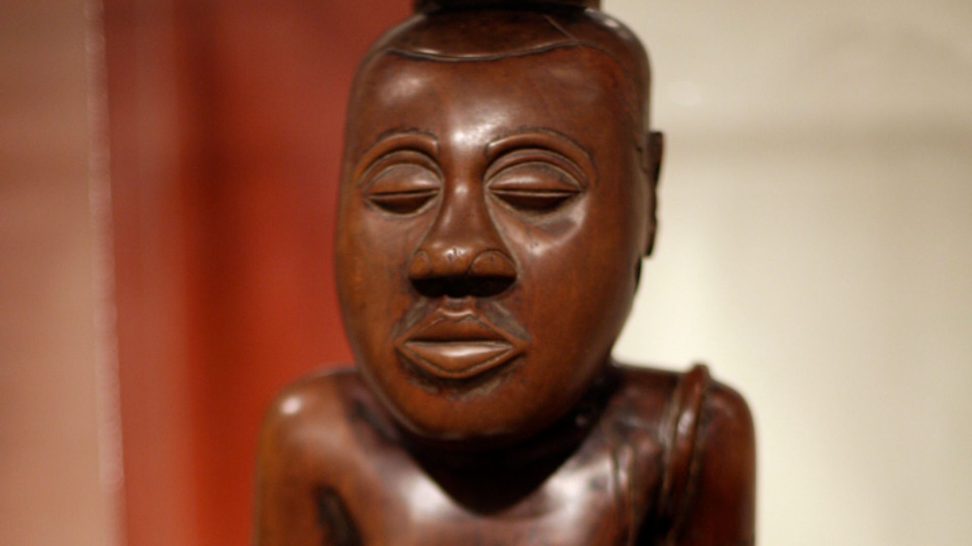 File:WLA brooklynmuseum Bushoong Kuba Ndop Portrait of K.jpg