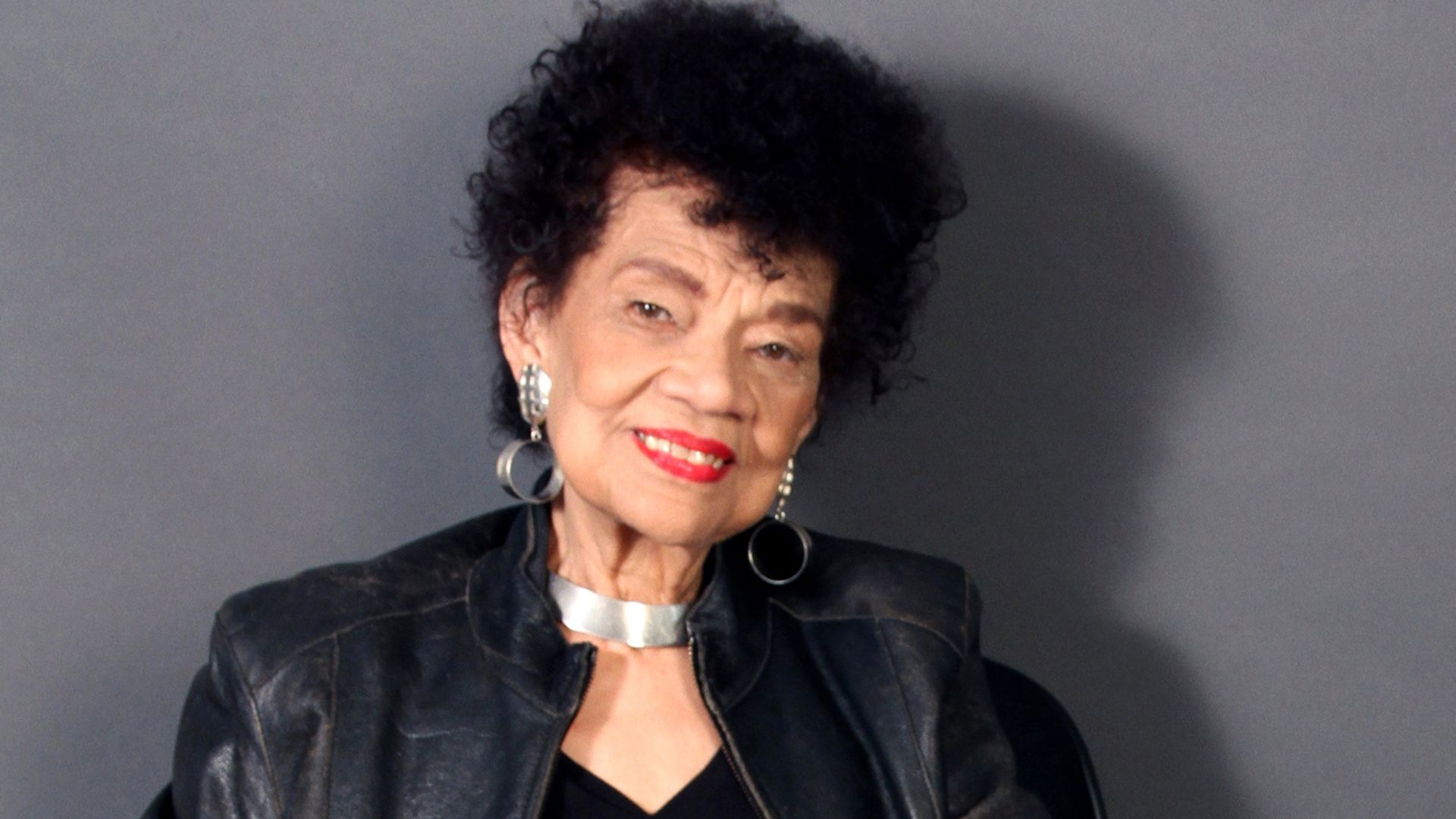 File:Portrait of Lorraine OGrady, 2014 (cropped).jpg