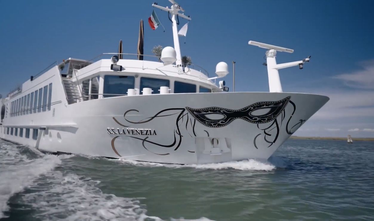 SS La Venezia cruise ship