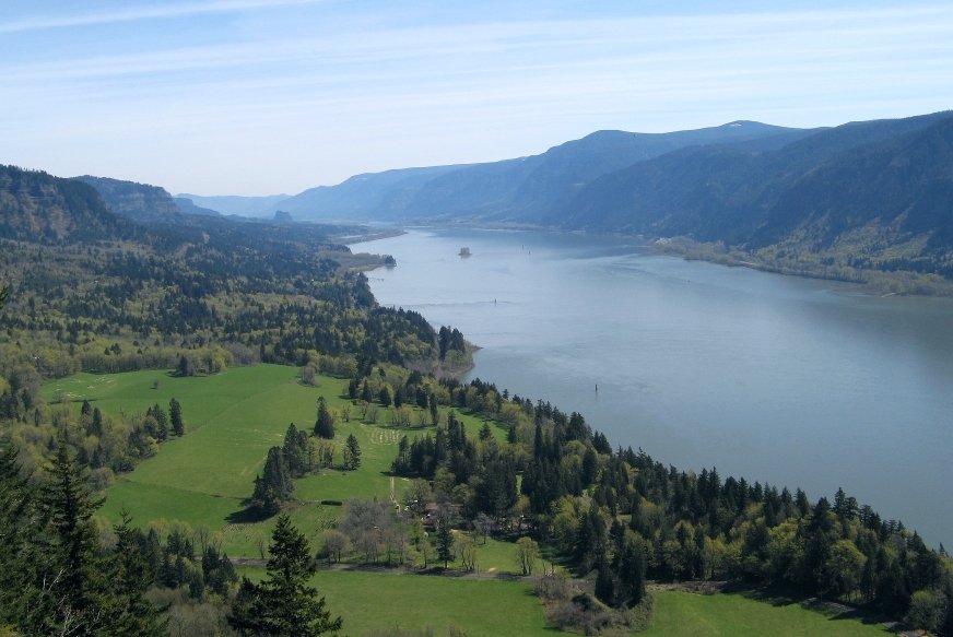 View of the Columbia River from Cape Horn Trail