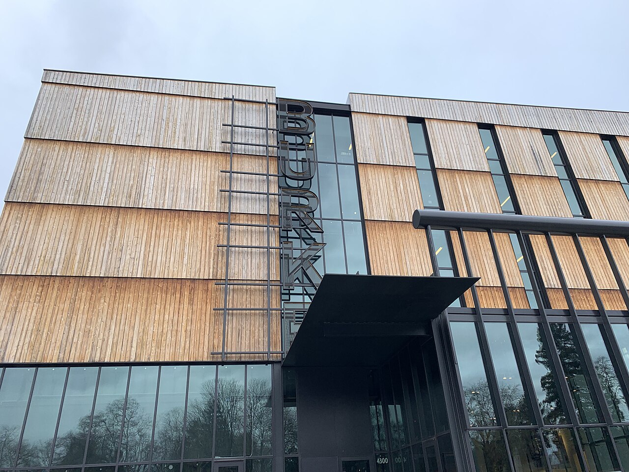 Burke Museum Main Entrance - 21 January 2020