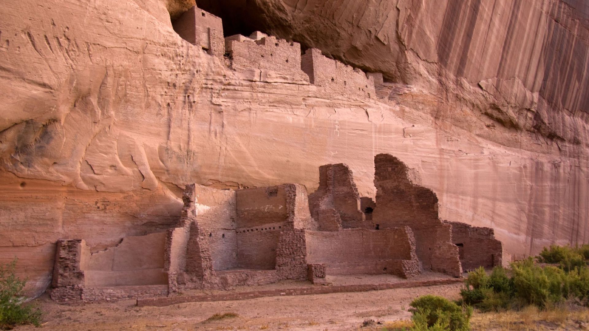 File:White House Ruins Trail 09 (4101968501).jpg