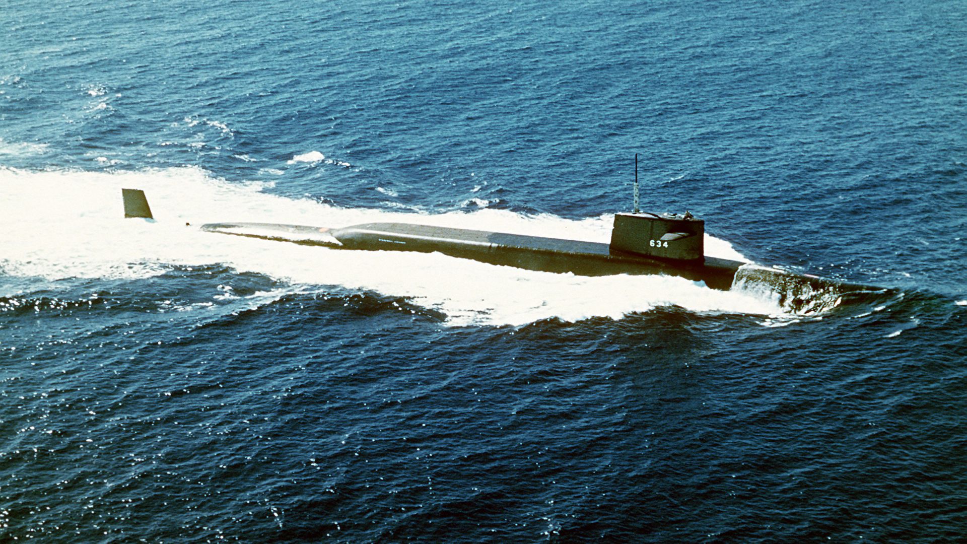 File:USS Stonewall Jackson SSBN-634.jpg