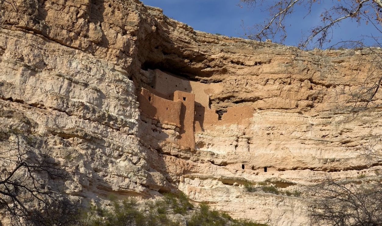 MONTEZUMA WELL & MONTEZUMA CASTLE 