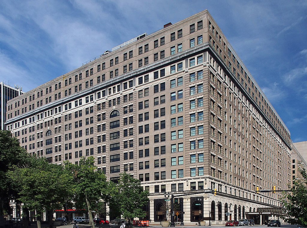 DuPont Building, 1007 N Market St, Wilmington, Delaware, USA