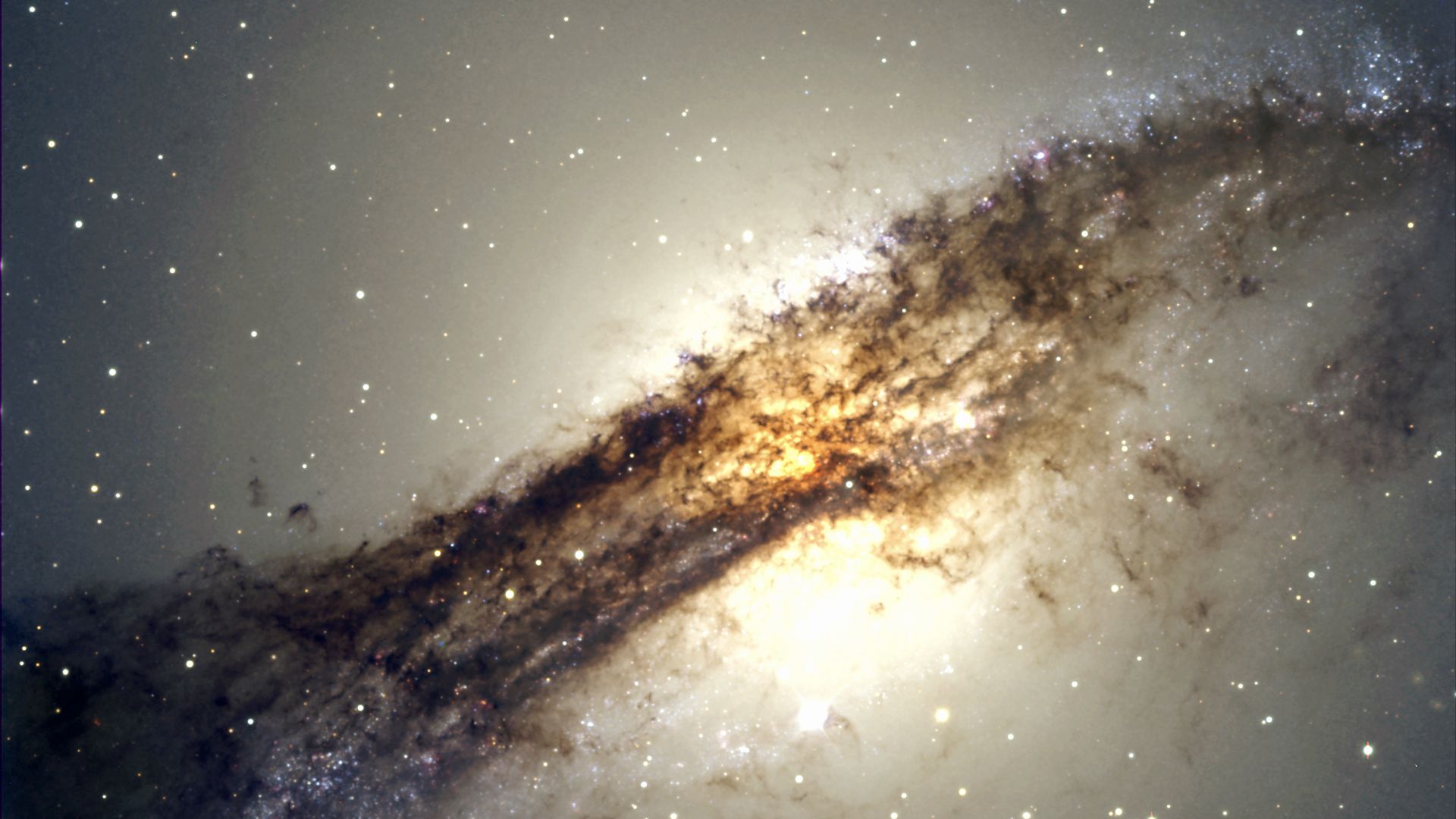 File:Centaurus A.jpg