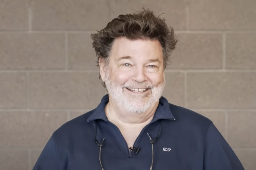 Screenshot of the video Desert Architecture Series #14 | Eddie Jones | Paradise Valley, Arizona