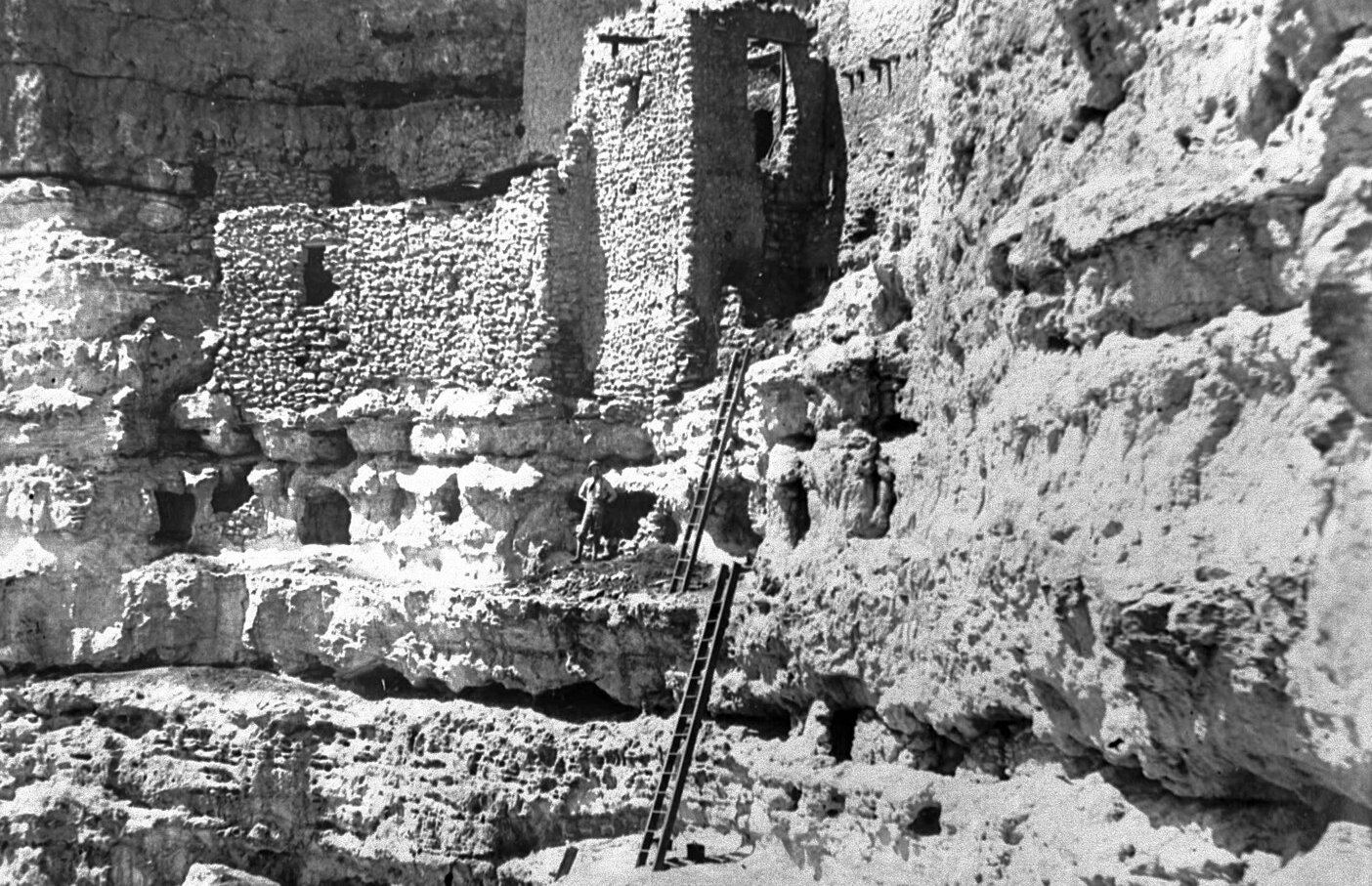 Montezuma's Castle Near Camp Verde, Arizona, Ca
