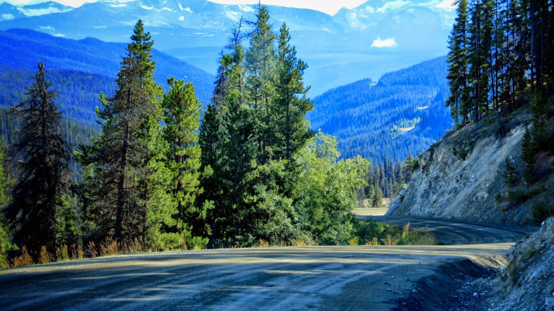 File:Bella Coola Valley (16861742057).jpg