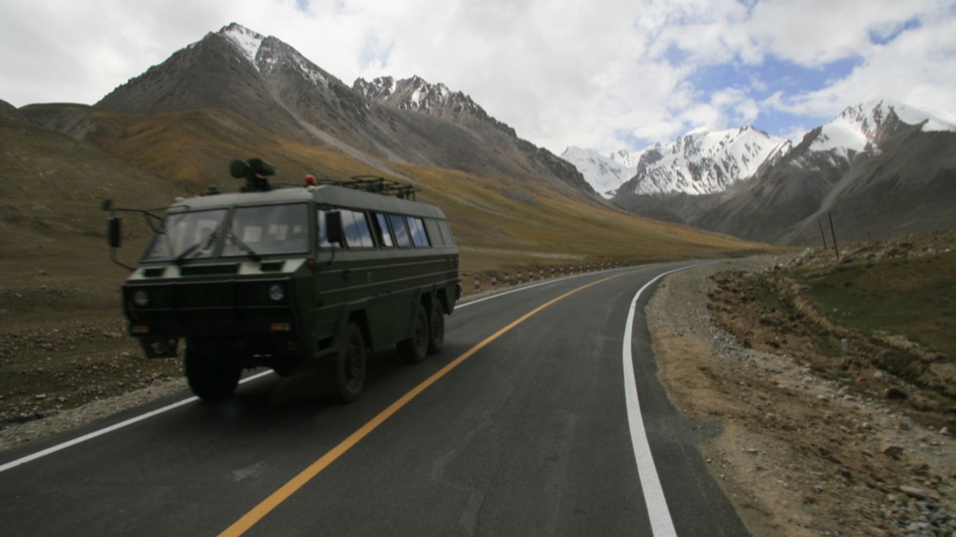 File:2007 08 21 China Pakistan Karakoram Highway Khunjerab Pass IMG 7459.jpg