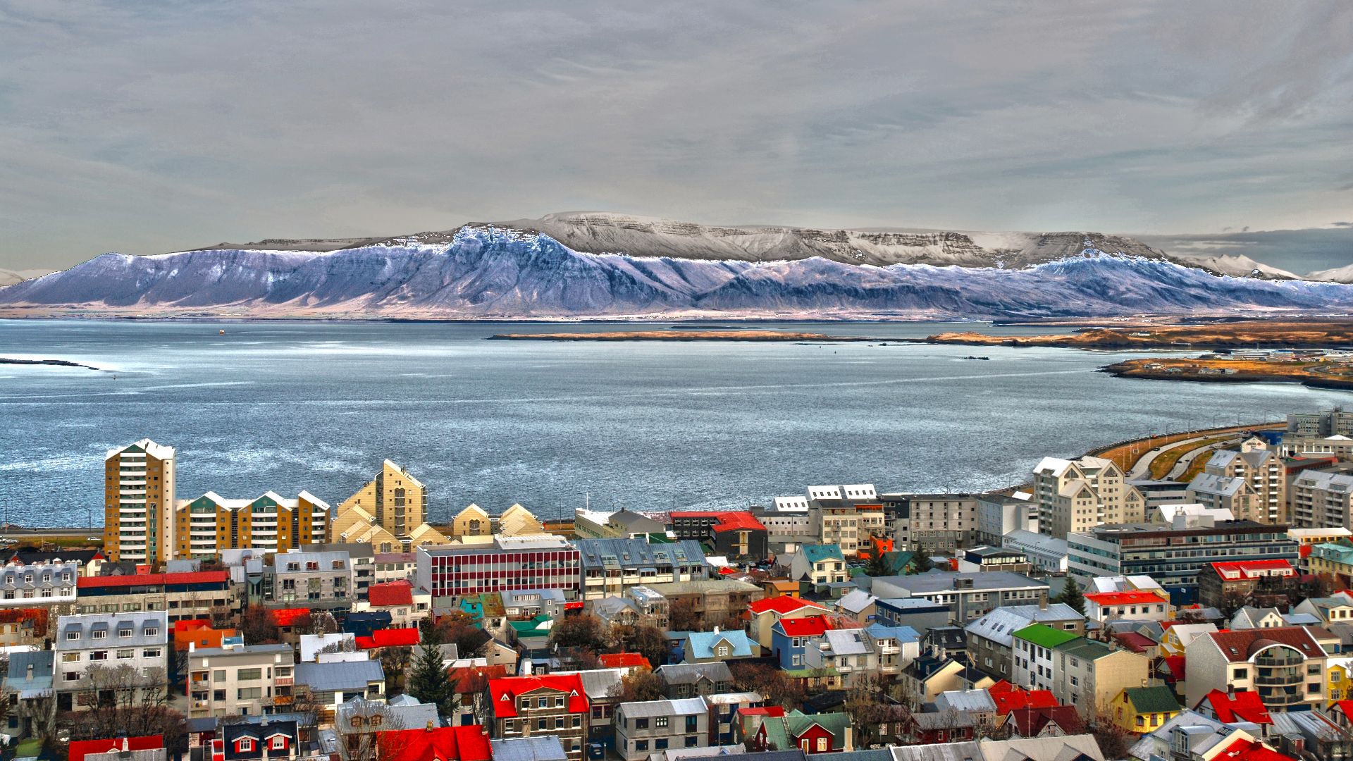 File:HDR Reykjavik skyline (10139777493).jpg