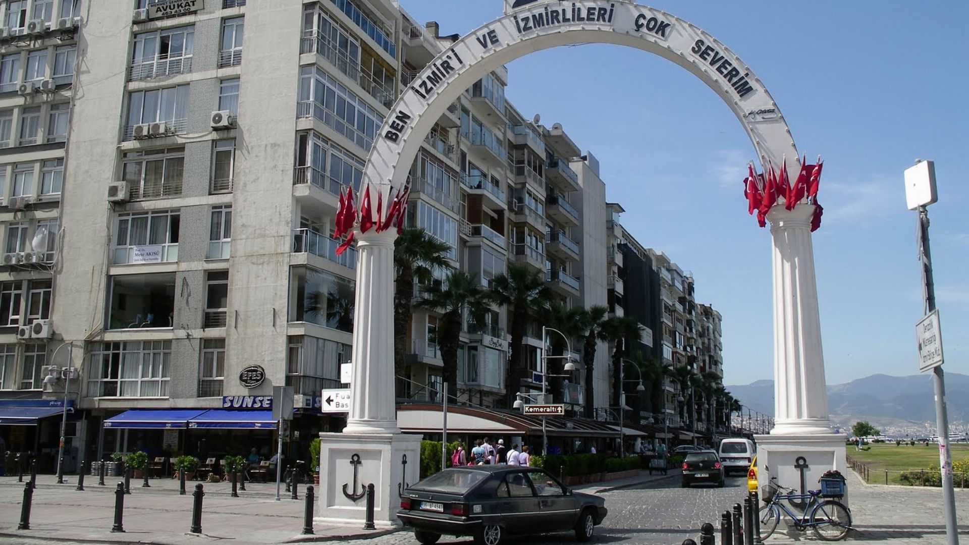 File:Izmir, Turkey, by Rene Cortin.jpg