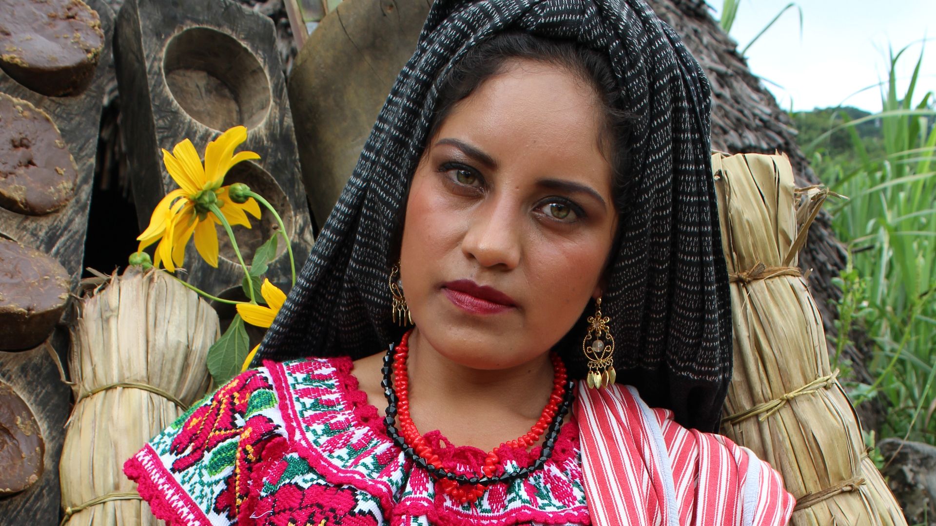 File:Woman from Mexico.jpg