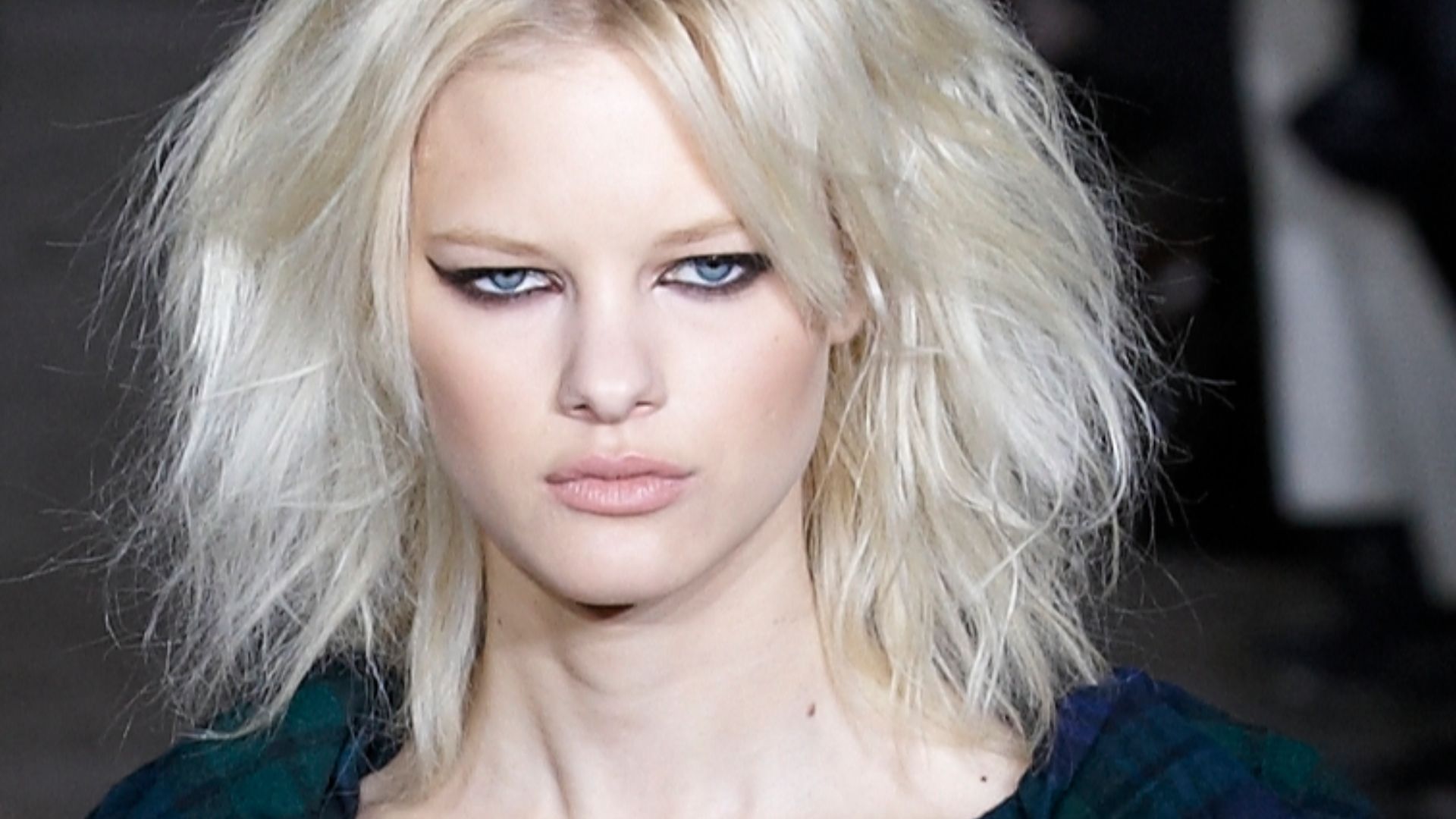 File:Hannah Holman Jill Stuart Fall-Winter 2010 160 (cropped).jpg