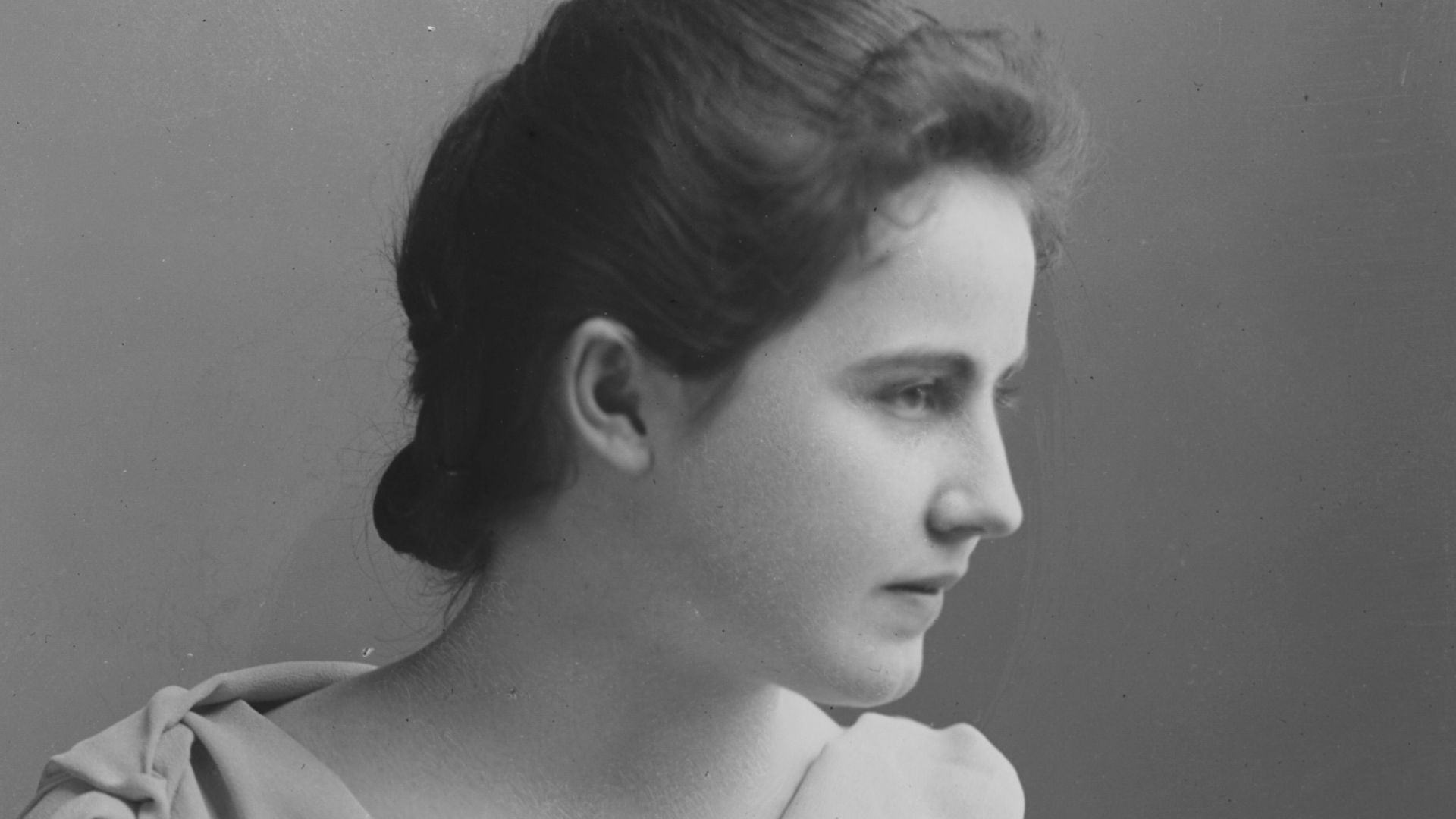 File:Edith Bolling (married Woodrow Wilson) LCCN2011660893 (cropped).jpg