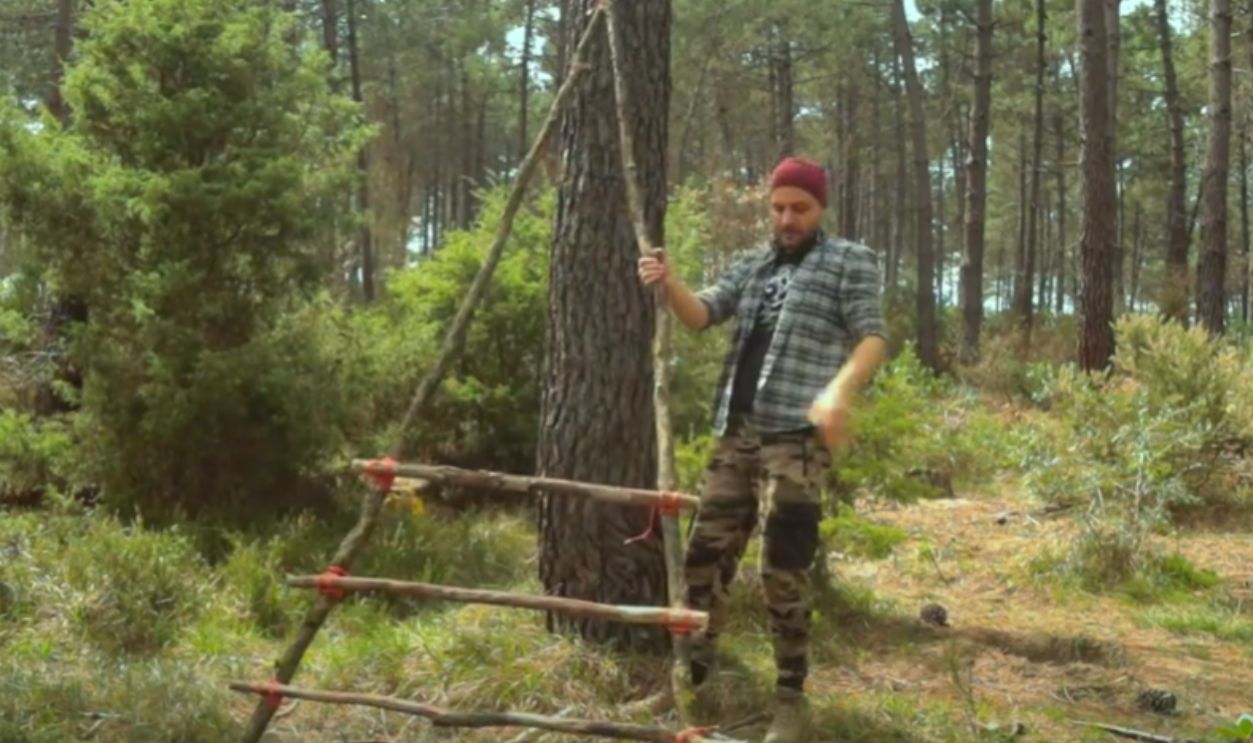 building replica travois experimental archaeology