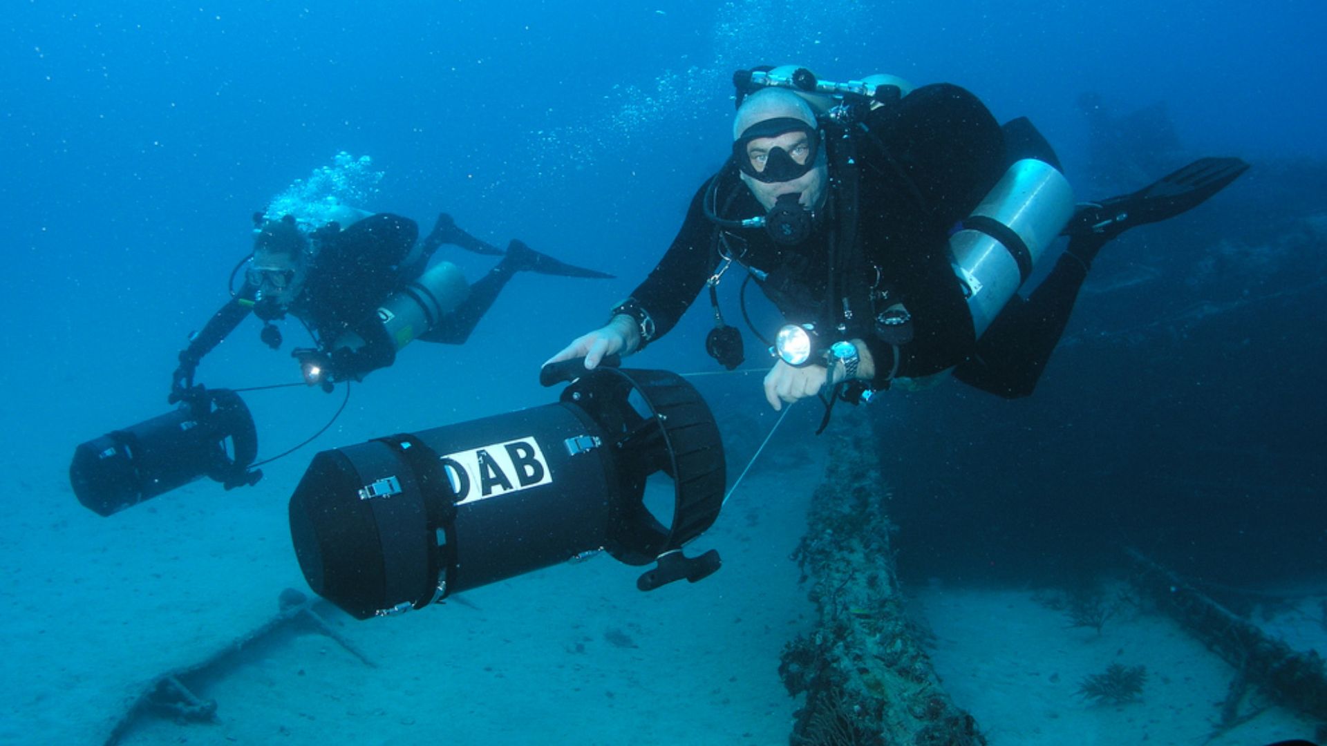 File:Gavin scooter dab.jpg