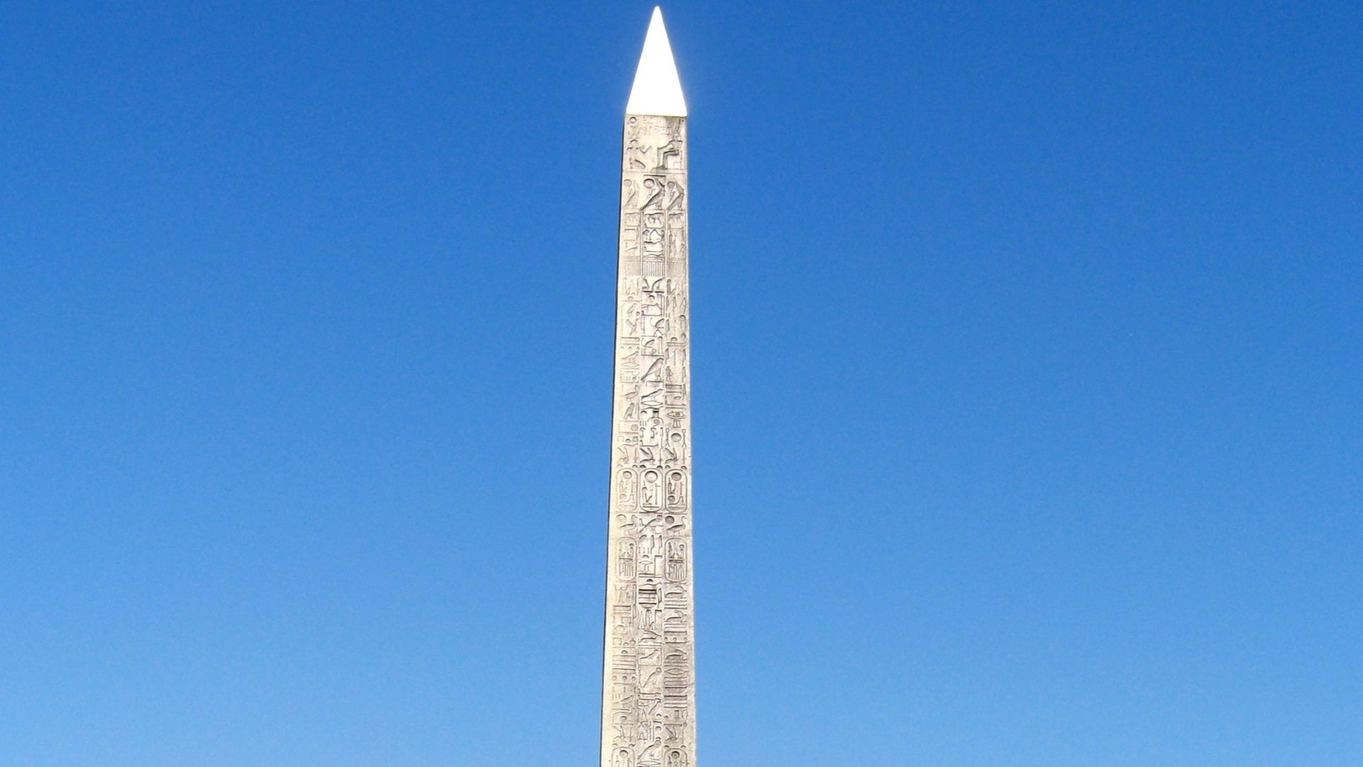 File:Paris, Obelisk in the Place de la Concorde, July 22, 2008.jpg