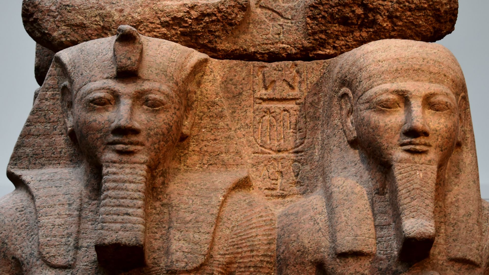 File:Ramesses II and the god Ptah, from the Temple of Ptah at Memphis, ca, 1250-24 BCE, Ny Carlsberg Glyptotek, Copenhagen (1) (35612989213).jpg