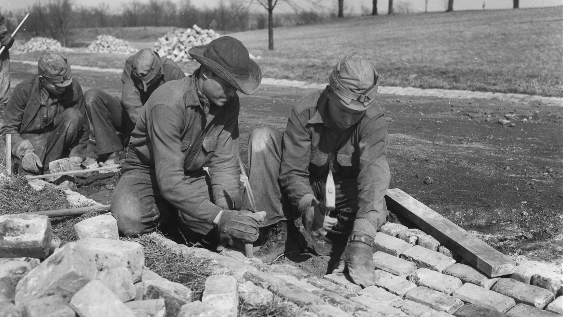 File:Civilian Conservation Corps - NARA - 195832.jpg